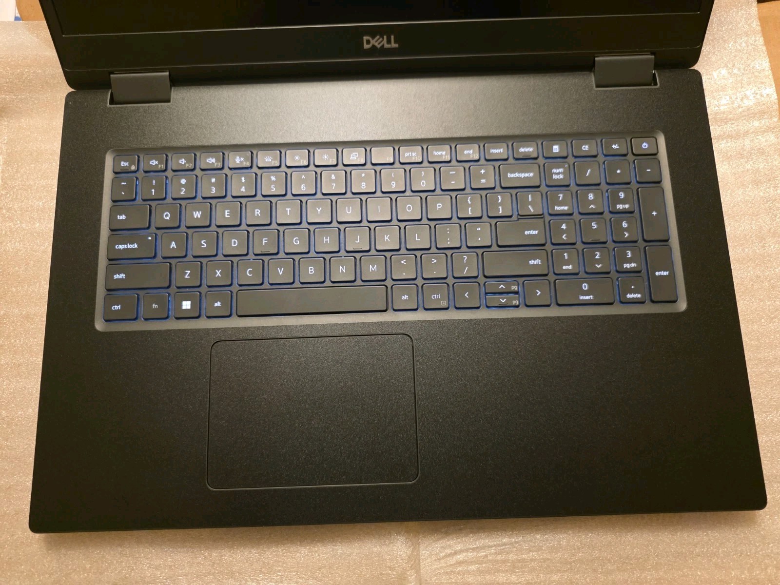 Dell Precision 7770 17.3″ i7-12850HX 16cr 32GB 1TB NV RTX A1000-4GB Win 11 Pr