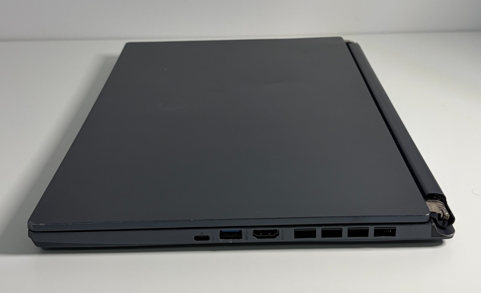 MSI Stealth 15M A11SEK 15.6″ i7-1185G7 16GB RAM 1TB RTX 2060 GAMING LAPTOP FAIR