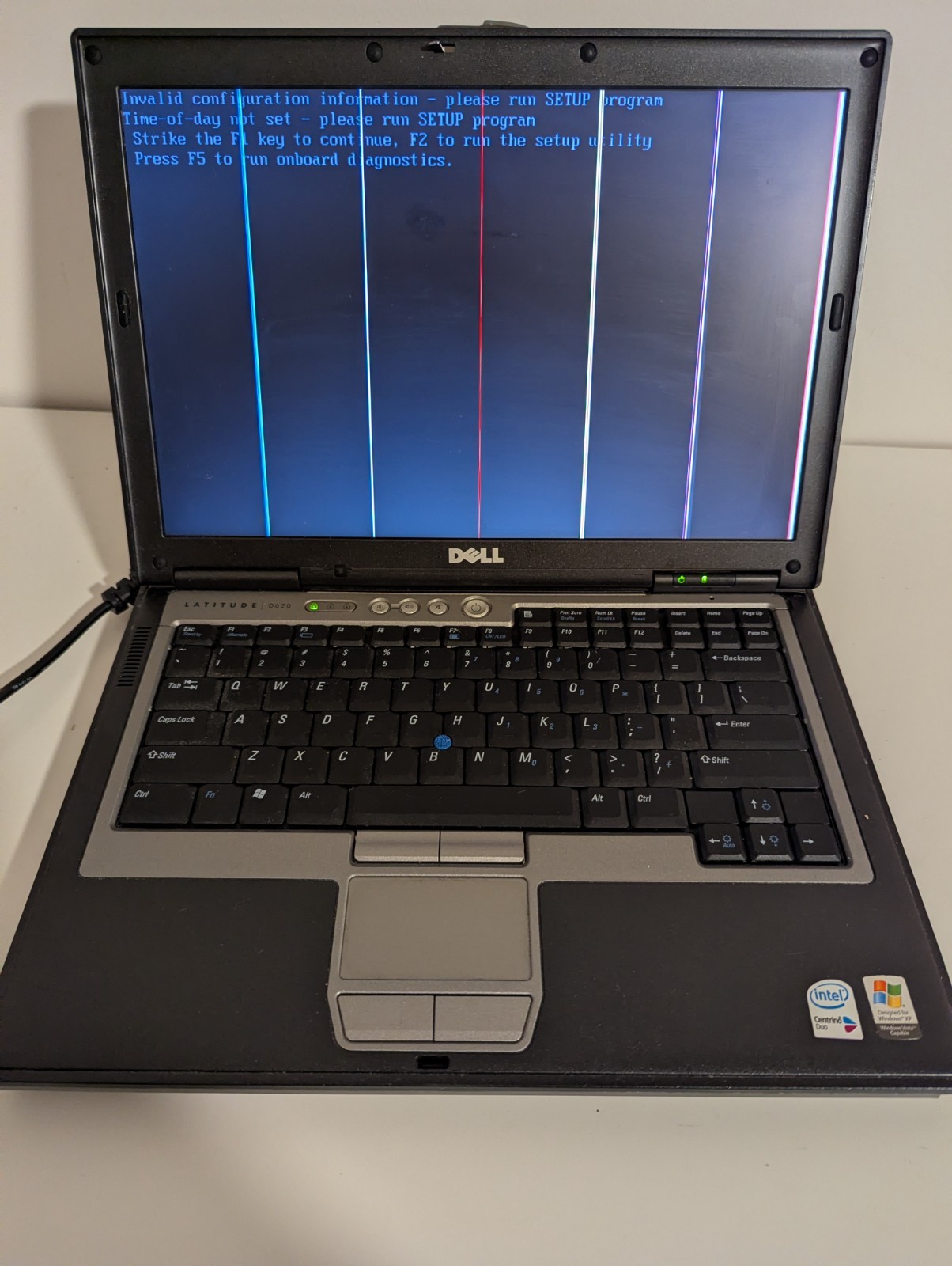 Dell Latitude D620 4GB RAM 120GB SSD Laptop w/ Win 10, 802.11ac WiFi, BAD SCREEN