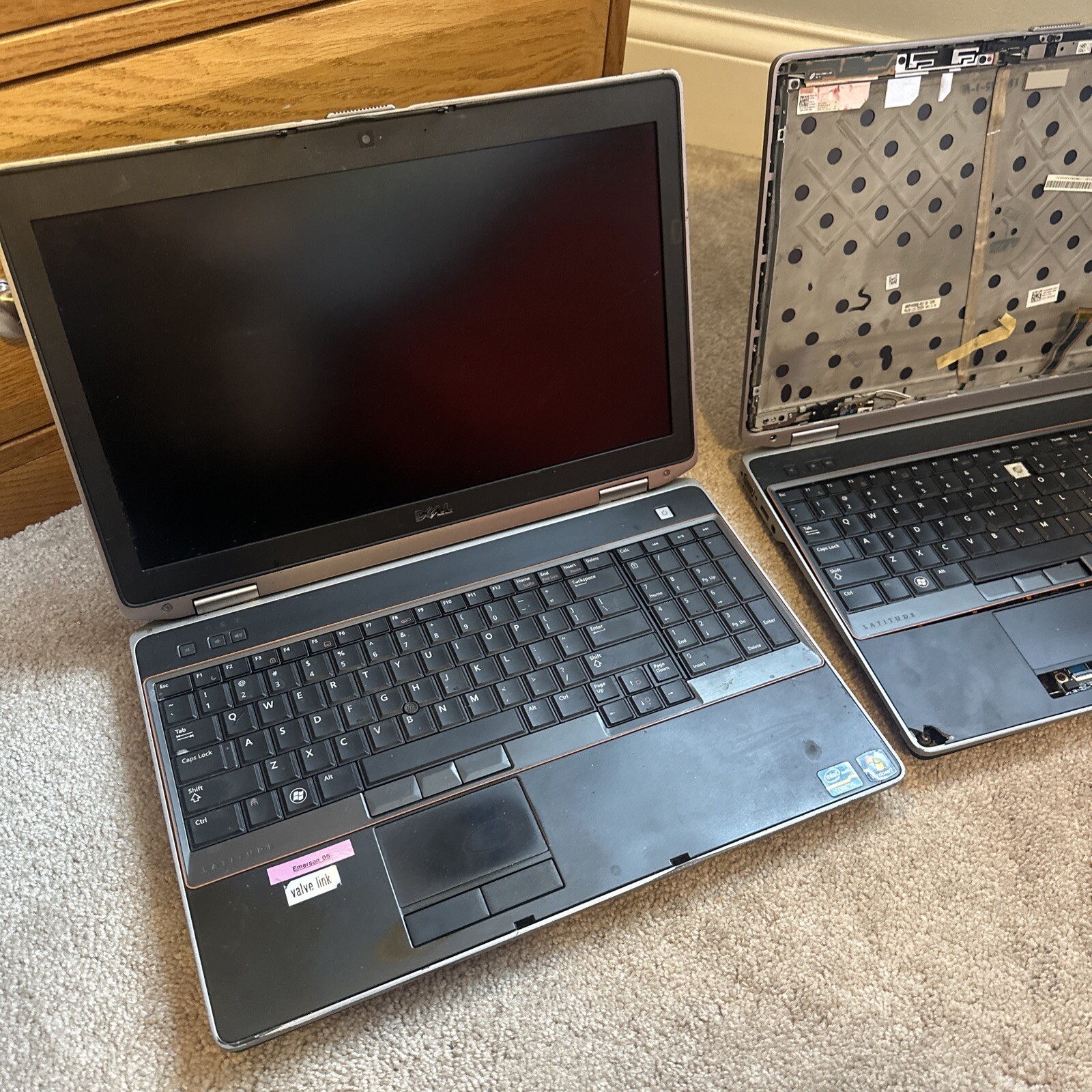 2x Dell Latitude E6520 15.6″ Laptop Intel i5 For Parts