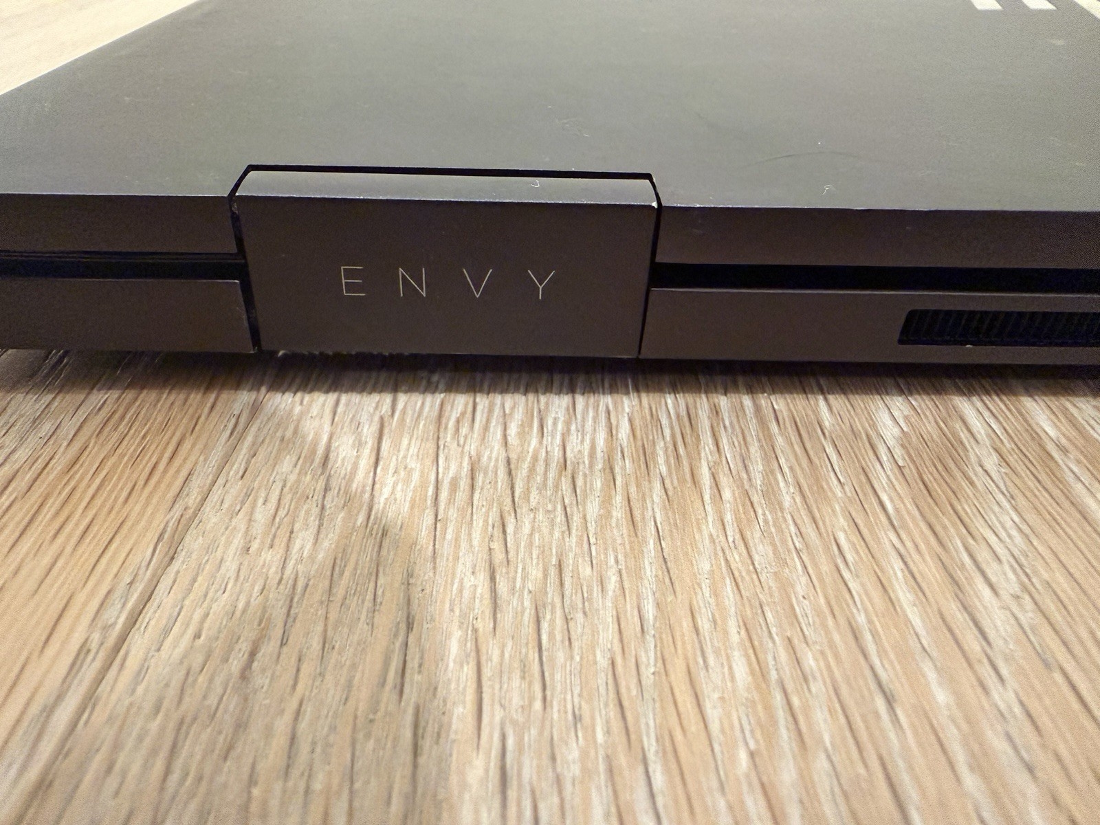 HP ENVY x360 2-in-1 15-ey0xxx Ryzen 7 5825U 15in Win 11 Home Black