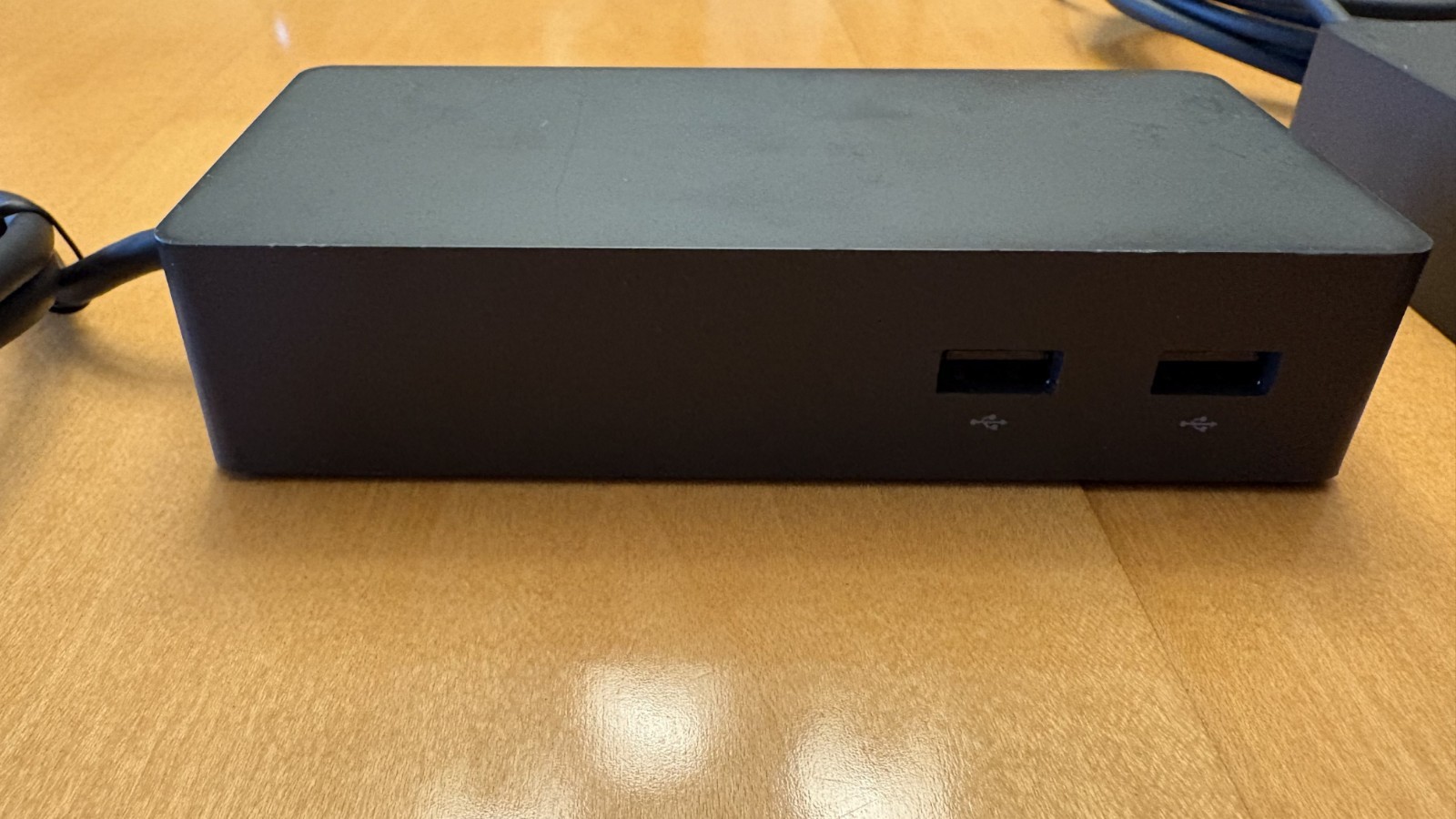 Microsoft Surface Pro 7+ 1960 Intel i5-1135G7 8GB RAM 128GB SSD with 1661 Dock