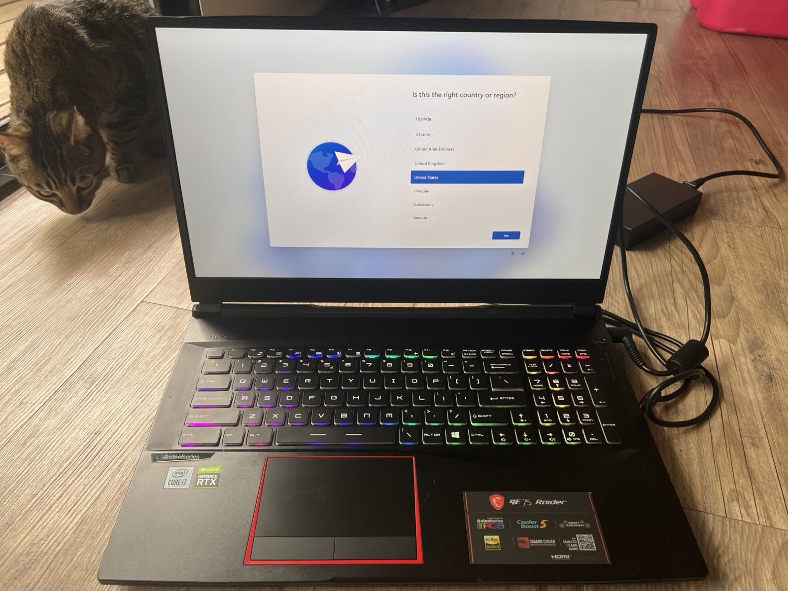 MSI GE75 Raider 17.3 inch (1TB + 512GB, Intel Core i7 10th Gen., 2.60GHz, 16GB)