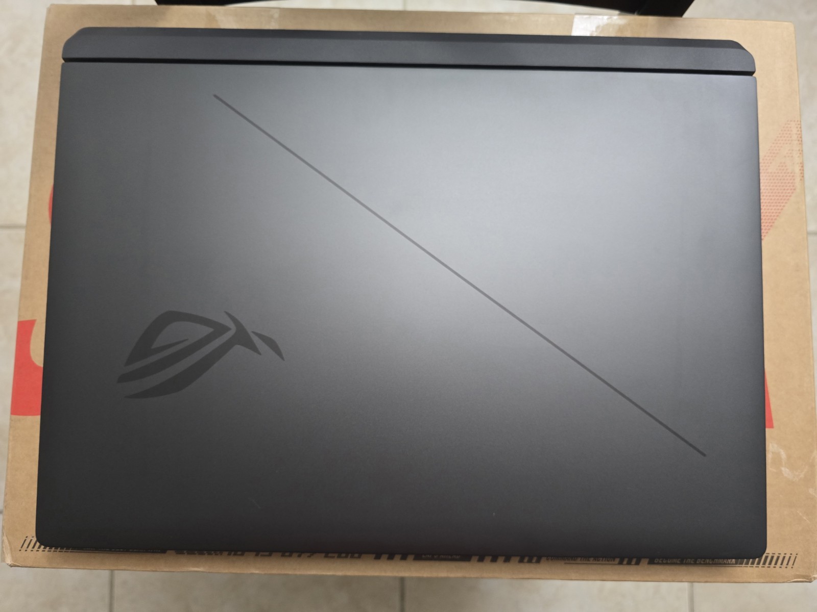 Asus ROG Strix G18 240Hz QHD+ Ultra 9 275HX 32GB 2TB SSD RTX 5080 GAMING Laptop