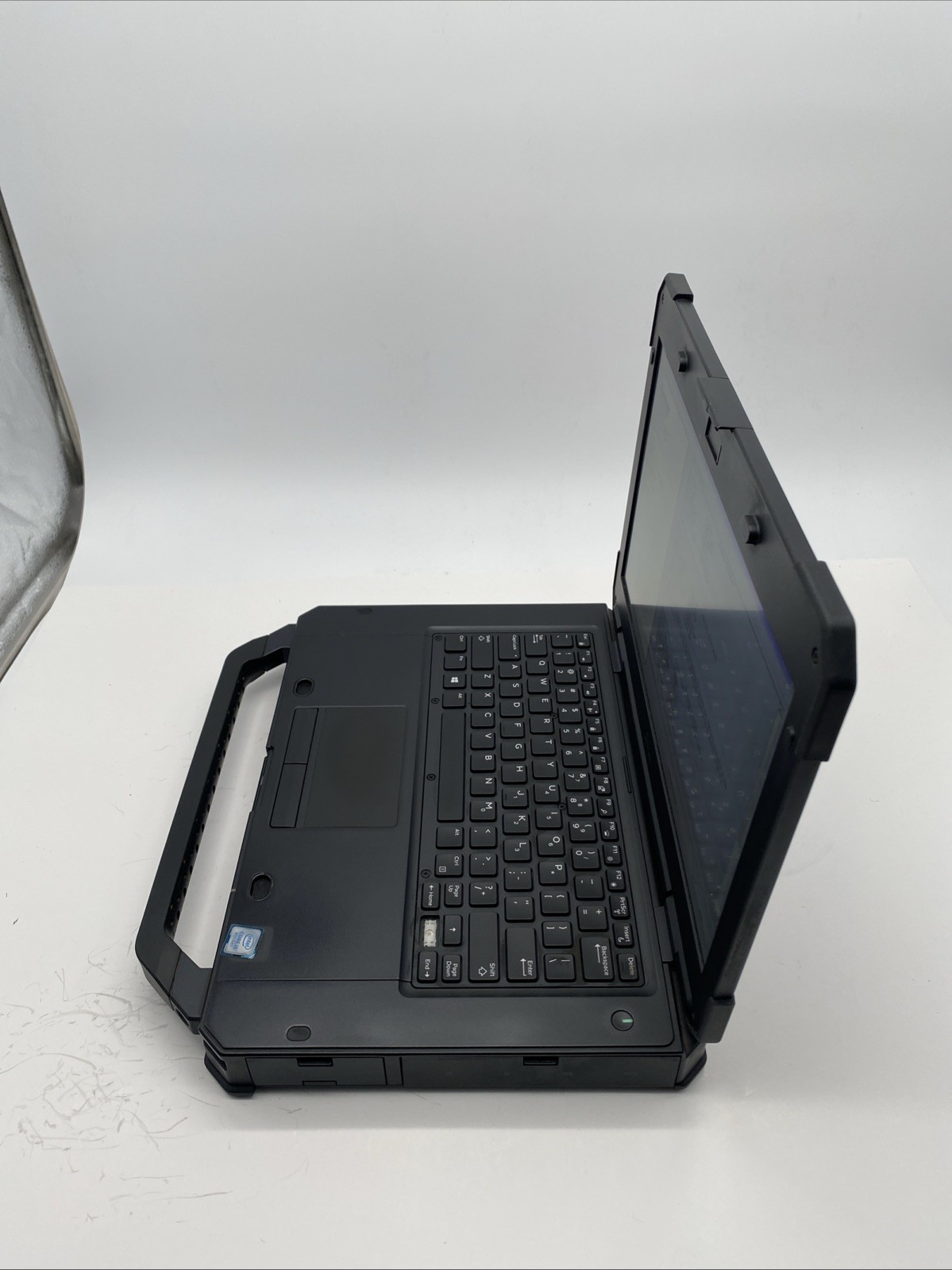 Dell Latitude 5424 Rugged Intel Core i5-8350U 1.7GHz 8GB RAM NO SSD Touchscreen