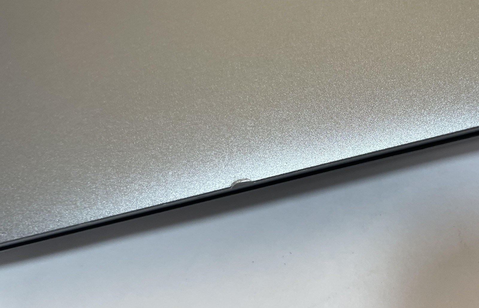 DELL PRECISION 5570 15″ Touch Laptop Core i7 12700H 32GB 512GB NVMe WIN11P -READ
