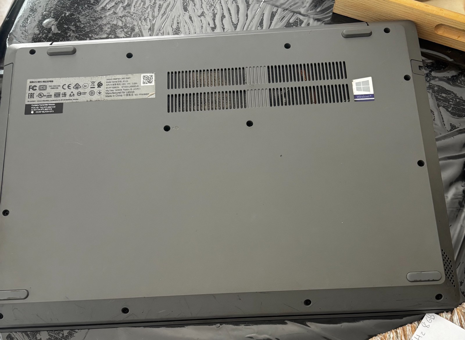 Lenovo IdeaPad L340-15API AMD Ryzen 3 3200U 2.6GHz 8 GB 1tb Hard Drive.