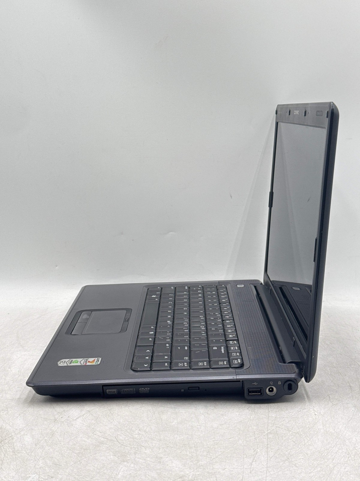 HP Compaq Presario F700 15.4″ AMD Turion 64 X2 Laptop – NO POWER