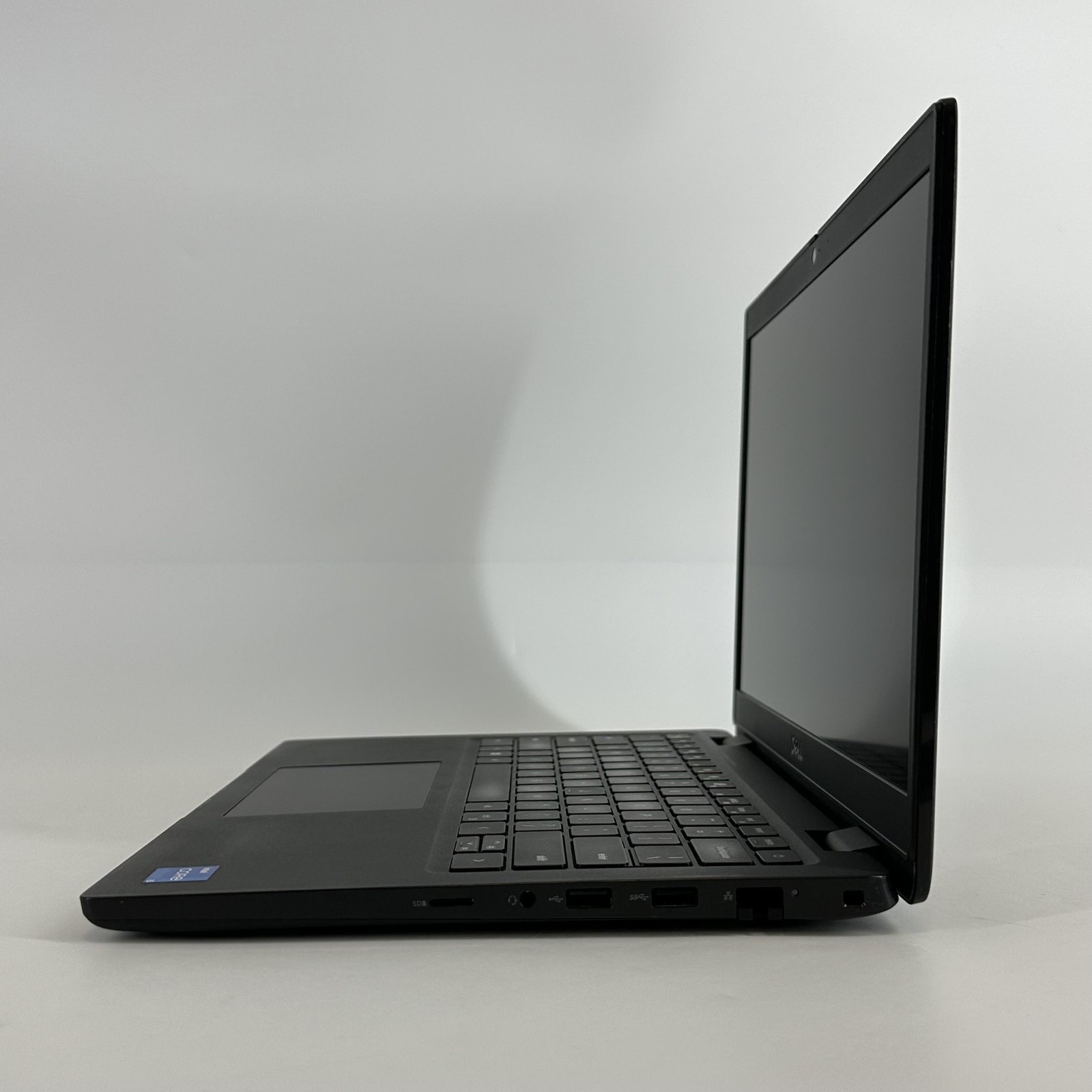 Dell Latitude 3420 14 Black FHD i5-1135G7 2.40GHz 16GB 256GB SSD Good