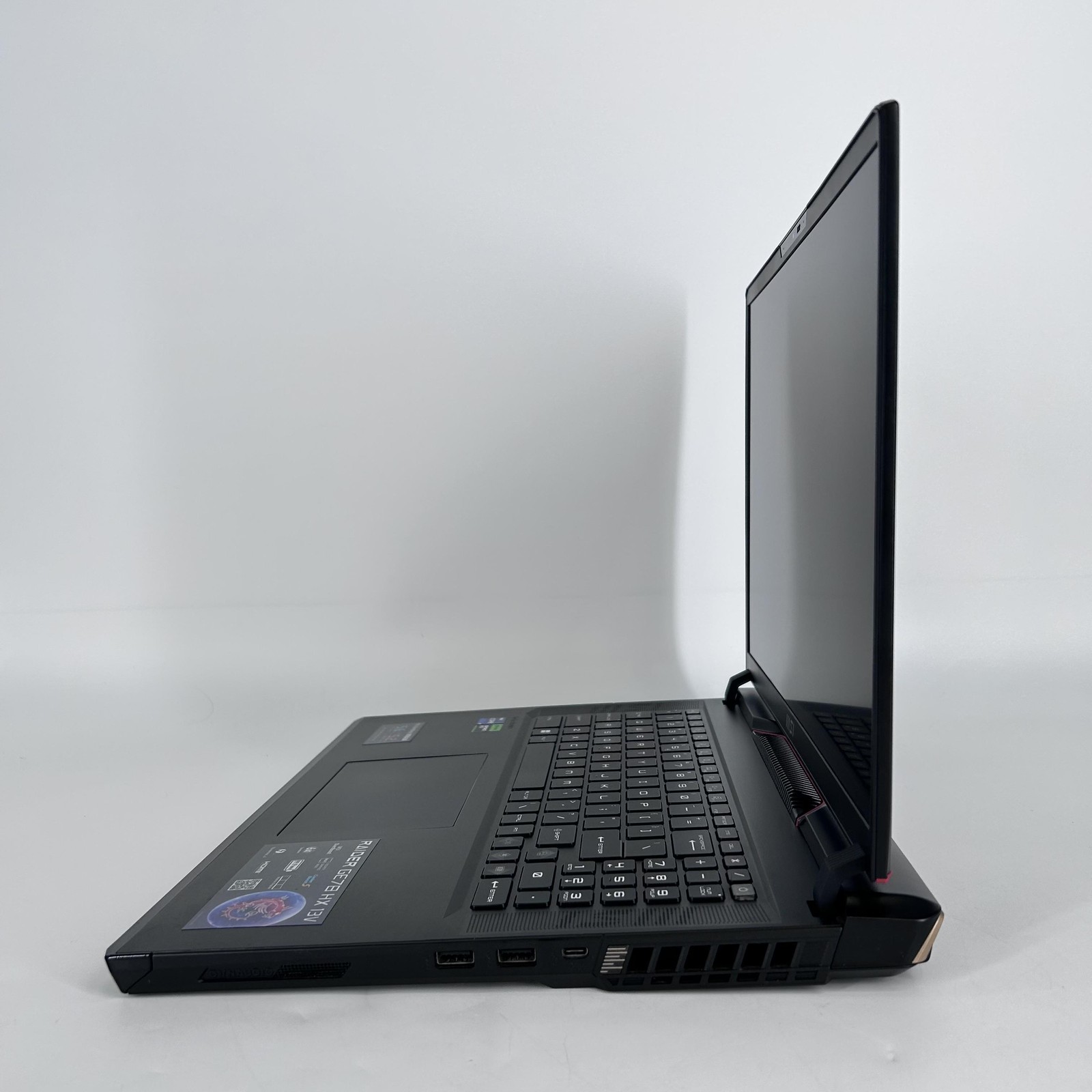 MSI Raider GE78 HX 17 240Hz QHD+ 2.2 GHz i9-13980HX 32GB 2TB SSD RTX 4090