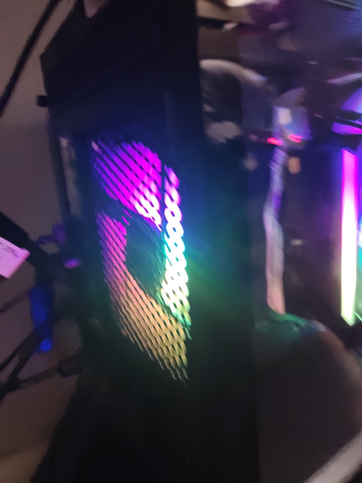 High-End Gaming Desktop (4080 Super, 32GB DDR5 RAM, Ryzen 7 7800X3D, 1TB SSD)