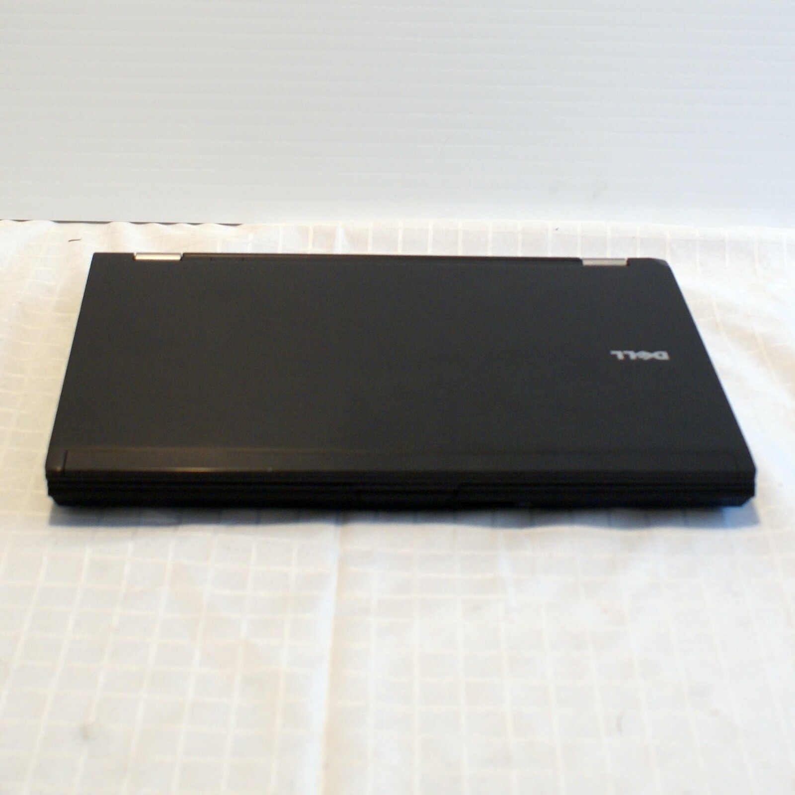 Dell Latitude E6400 Intel C2D P-8700 2.53Ghz 4GB 250GB Windows 10 Pro Ac Adapter
