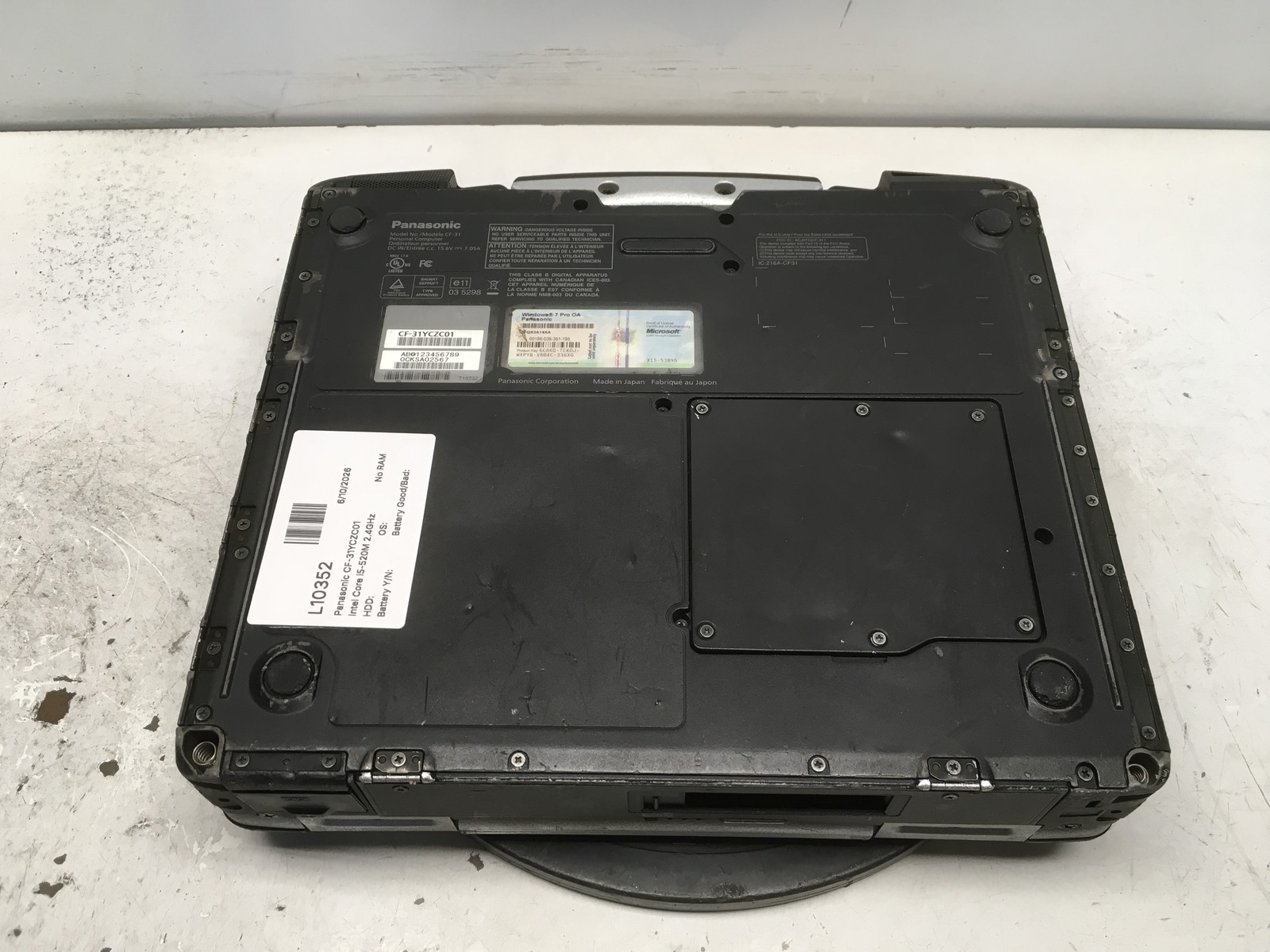 Panasonic CF-31 YCZC01 Intel Core i5-520M 2.4GHz NO RAM NO HDD NO BAT – FOR PART