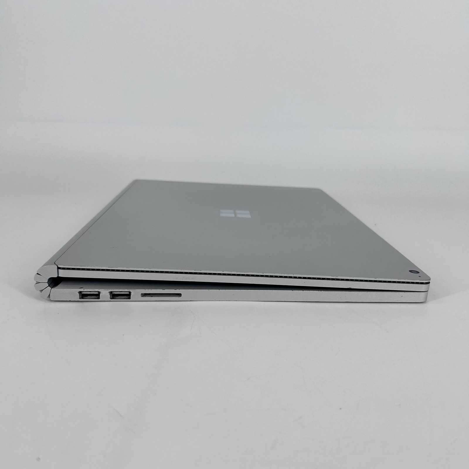 Microsoft Surface Book 2 15 TOUCH i7-8650U 1.90GHz 16GB 512GB SSD -BAD BATTERY
