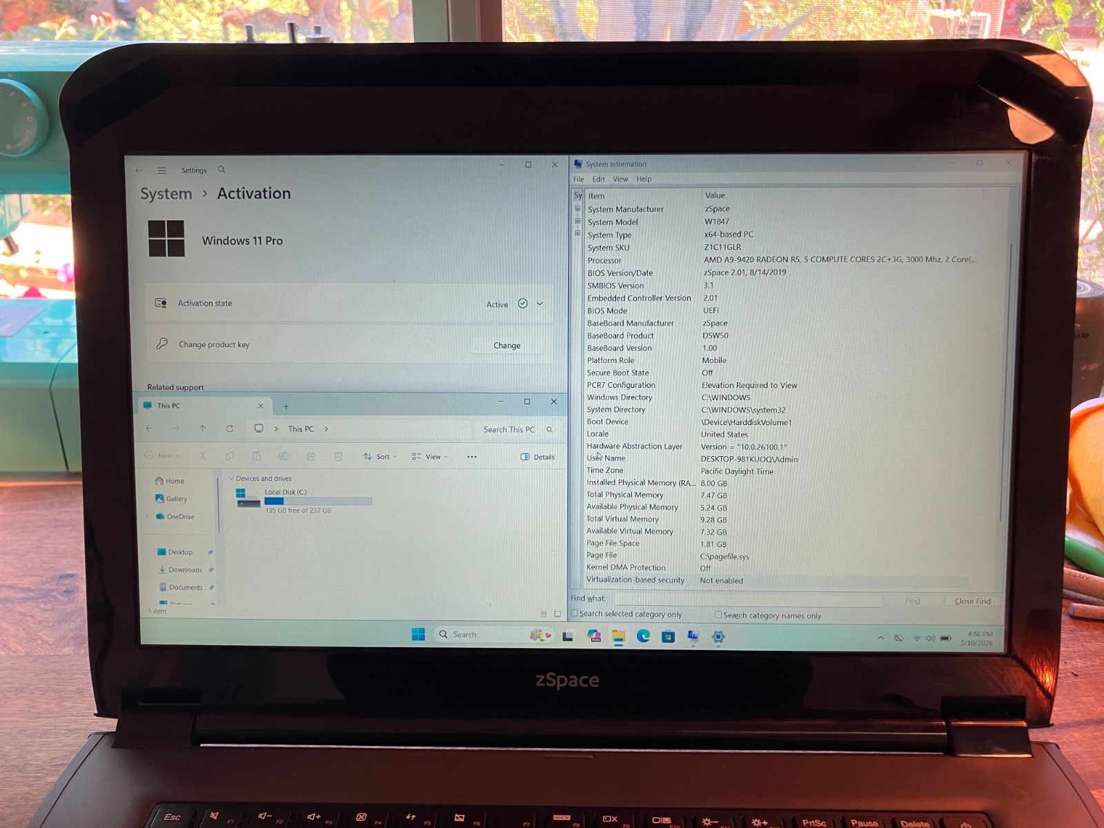 zSpace W1847 Laptop AMD A9-9420 3GHz 8GB RAM 256GB SSD Radeon R5 GPU Wifi Win 11