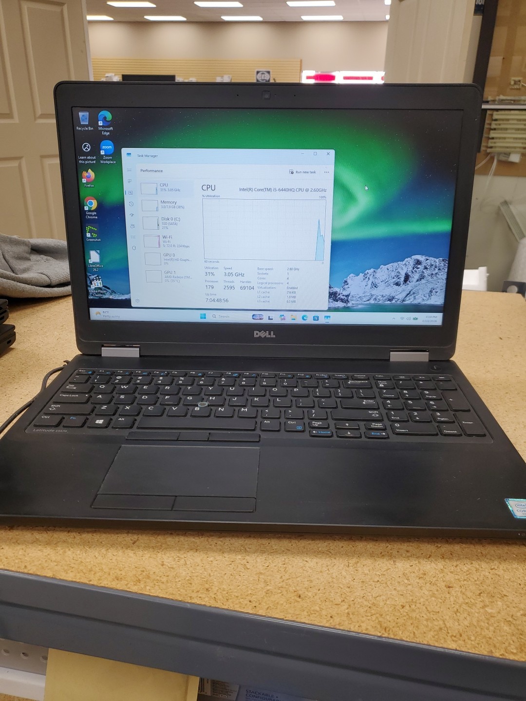 Dell Latitude E5570 15.6″ (256g SSD, Intel Core i5 6th Gen., 8GB) 041326-1