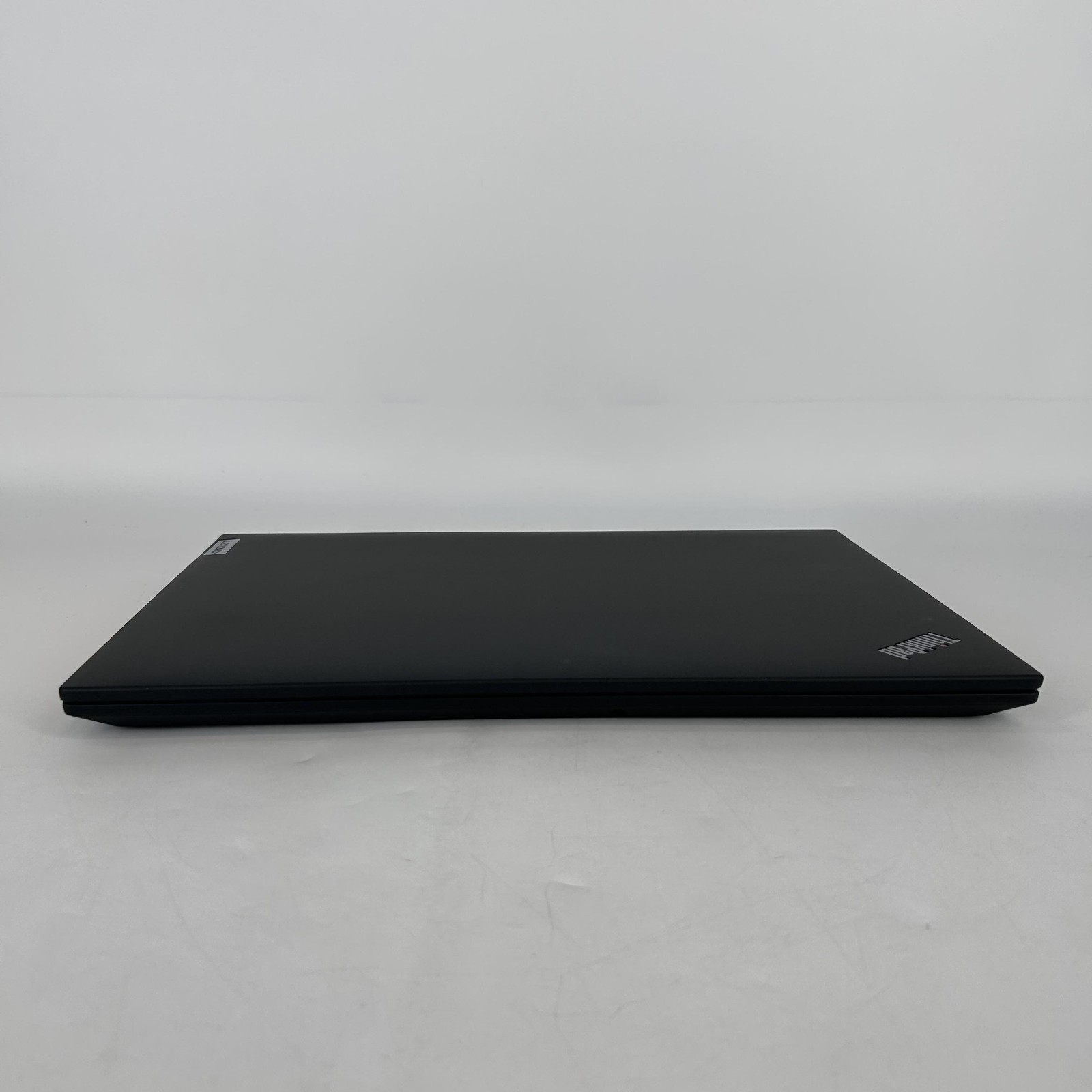 Lenovo ThinkPad T16 Gen 2 FHD+ TOUCH 3.3 GHz Ryzen 7 PRO 7840U 16GB 512GB SSD