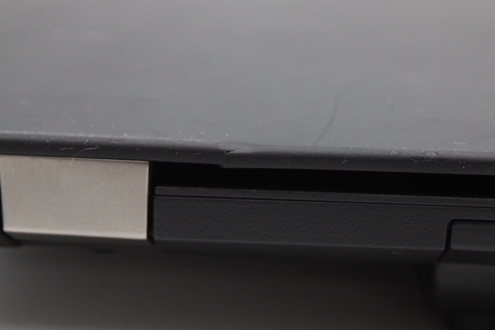 Lenovo ThinkPad P52s Used 15.5″ i7-8650U, 256GB NVMe, 16GB RAM, P500