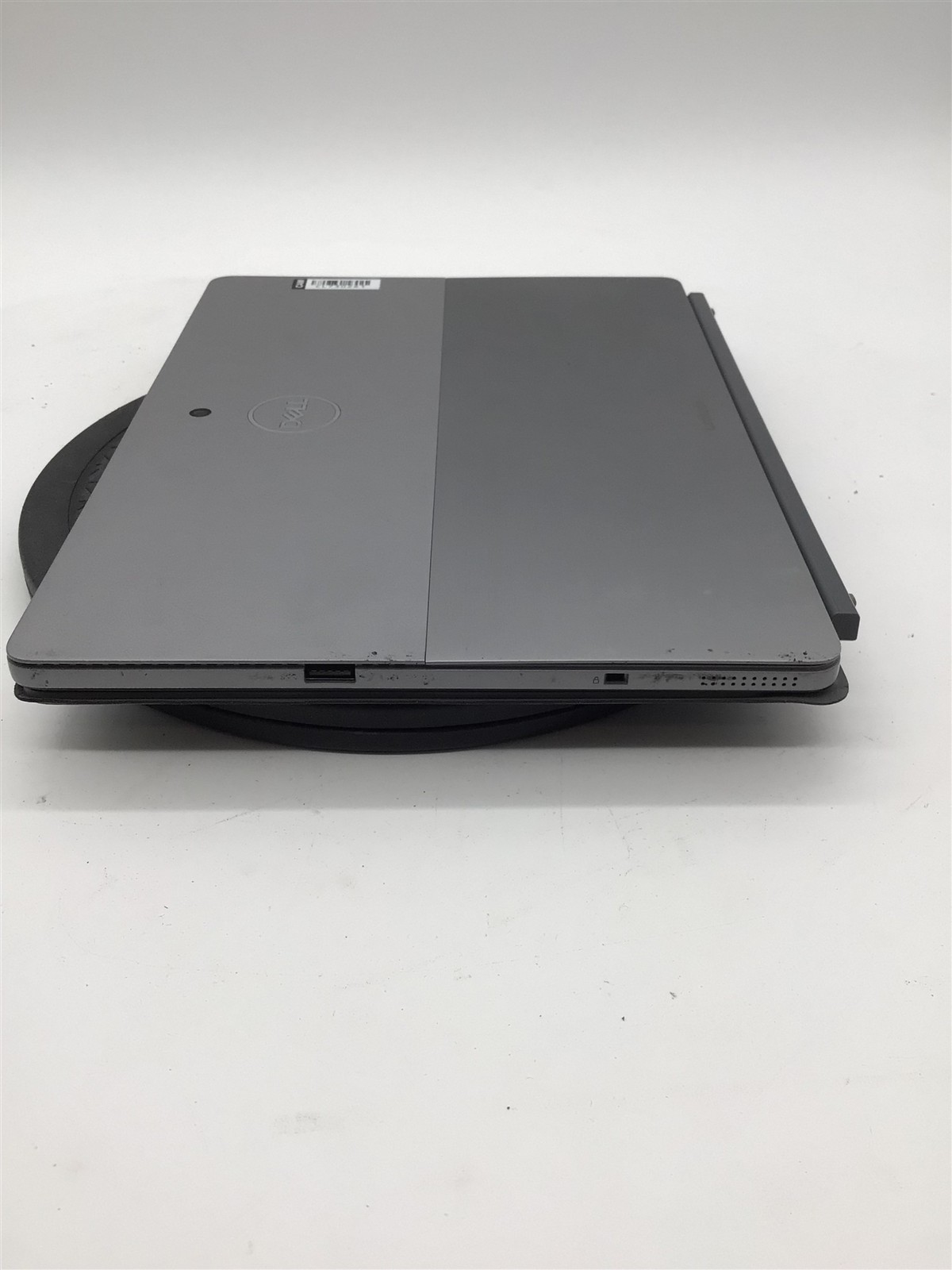 Dell Latitude 7210 2-in-1 i7-10610U/16GB RAM/No HD – No Battery