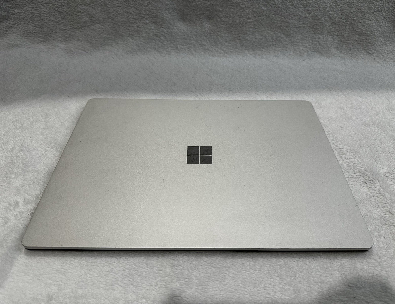 Microsoft Surface Laptop i7-8650U 16GB 1TB SSD Windows 11 Home Touch