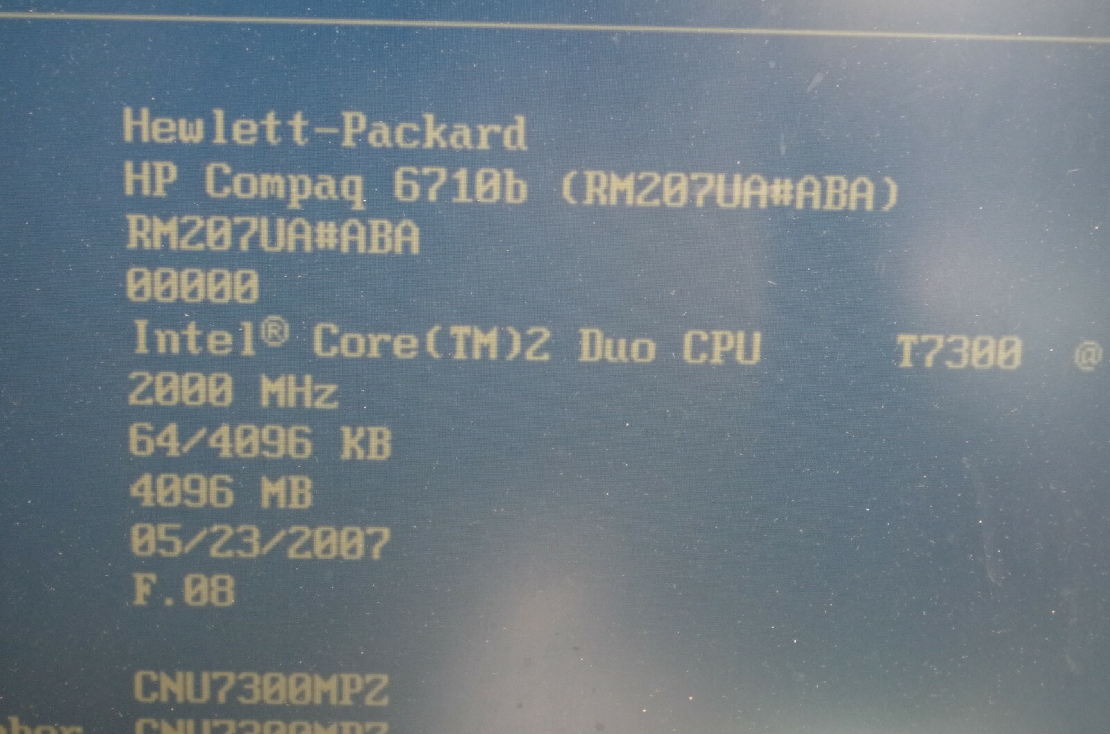HP Compaq 6710b 15.4″ Core 2 Duo 2.0GHZ 4GB Ram No OS NO HD