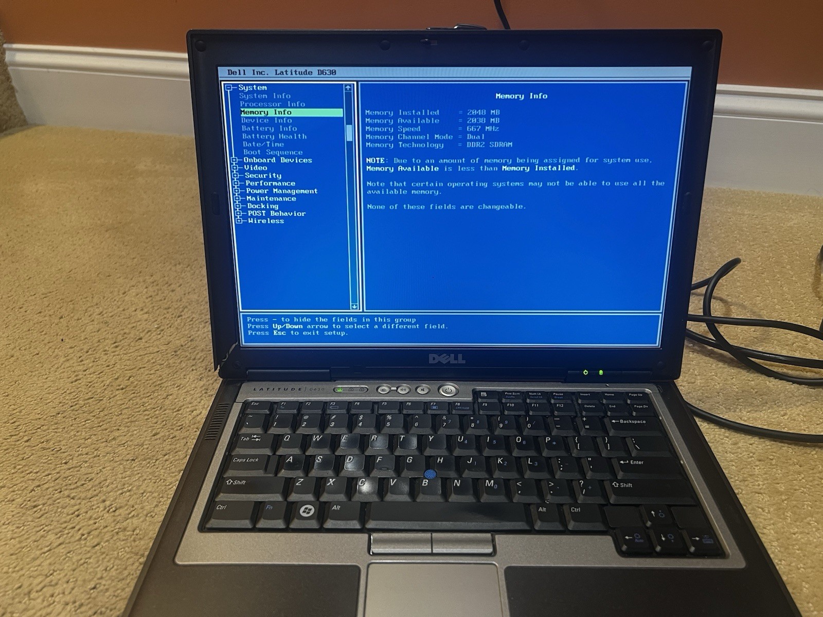 Dell Latitude D630 15″ 1.8GHz 2GB Laptop Needs Battery Hard Drive & Screen Bezel