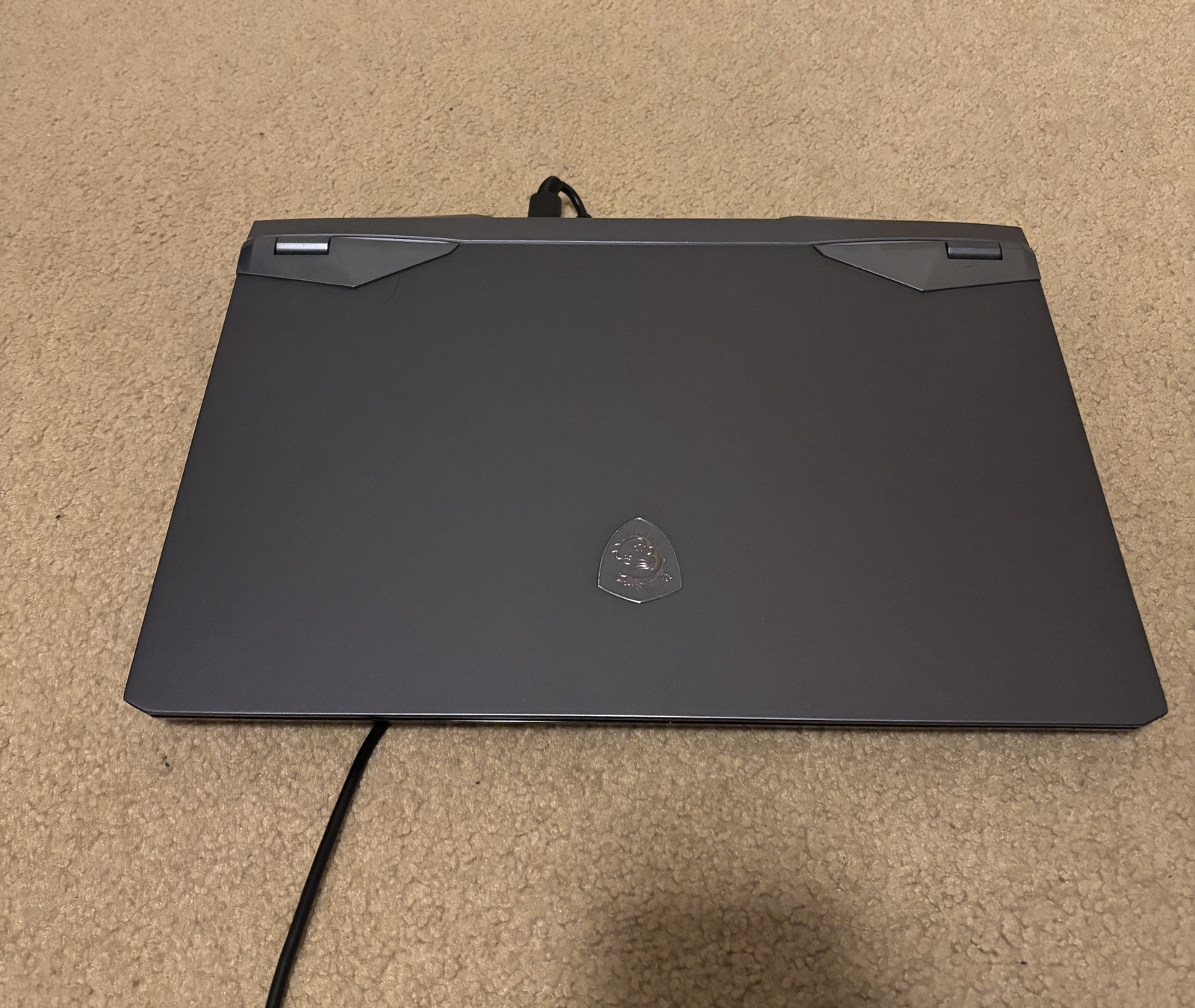 MSI GE76 Raider 11UE-046 17.3″ (1TB SSD, Intel Core i7 11th Gen., 4.60 GHz,…