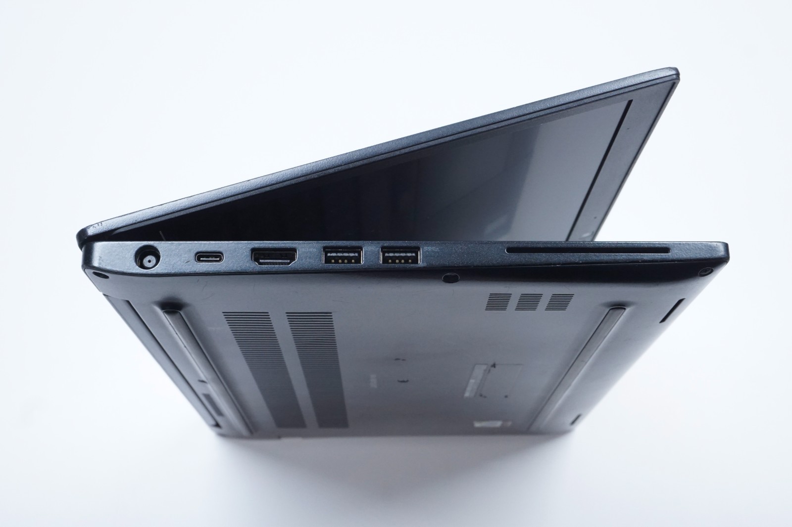 Dell Latitude Laptop 7490 Laptop Intel Core i5-8250U @1.60GHz 16GB RAM (No SSD)