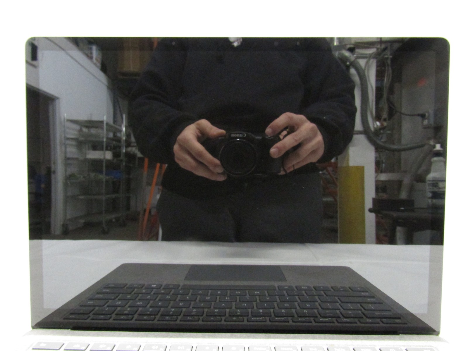 Microsoft Surface Laptop 4 2.60GHz i5-1145G7 8GB RAM 256GB SSD 13.5″ Win 11 C