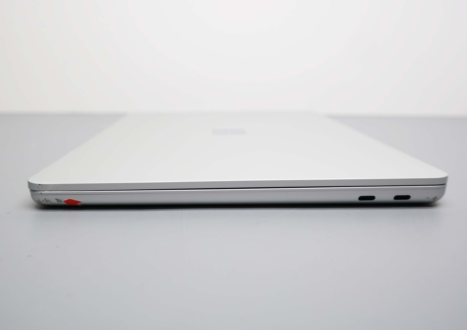 Microsoft Surface Laptop 13″ 1st Gen Copilot+ PC Snapdragon X Plus 16GB