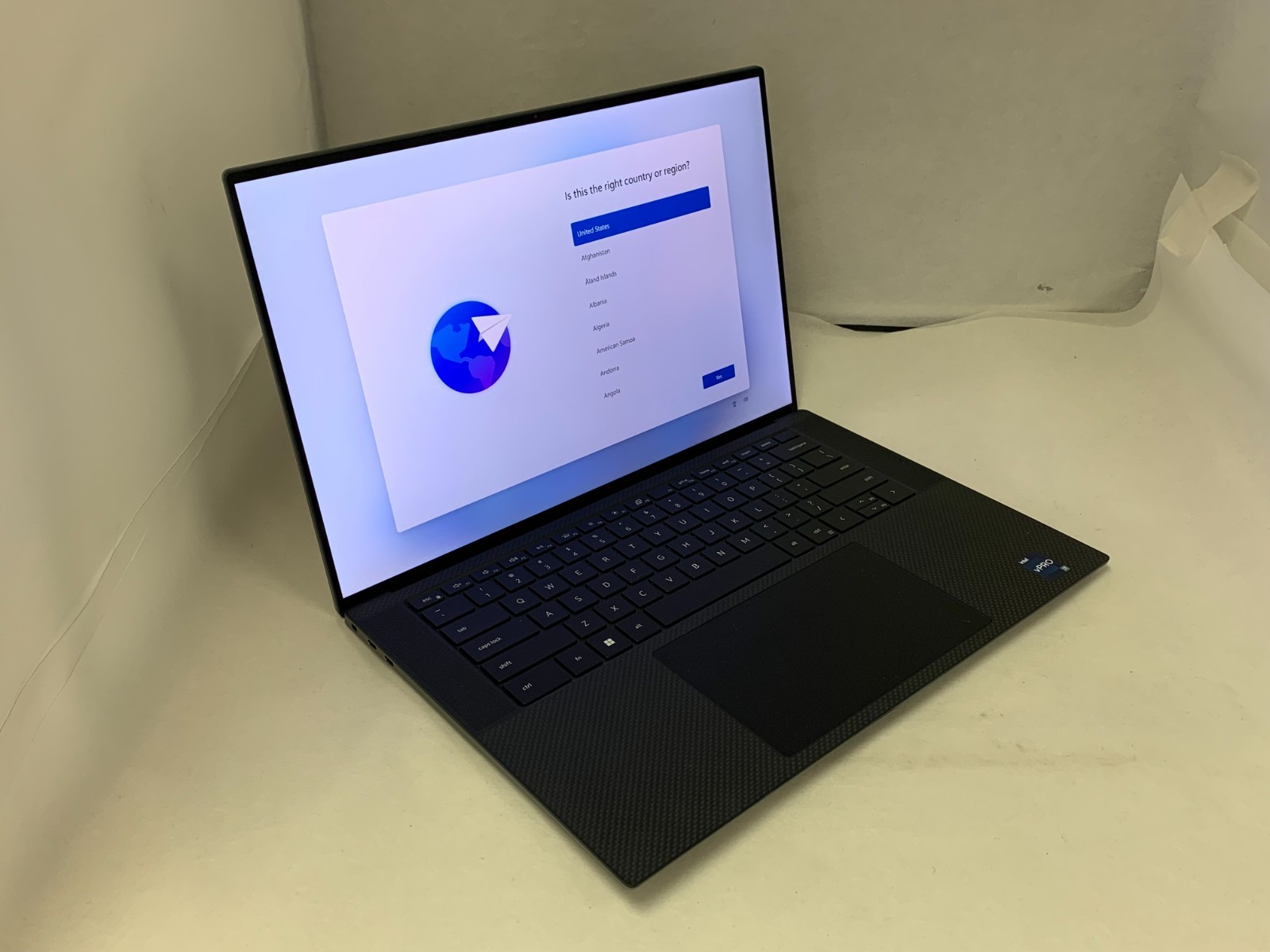 Dell Precision 5570 15.6″ UHD+ Touch i7-12800H 32GB 512GB NVMe NVIDIA RTX A2000