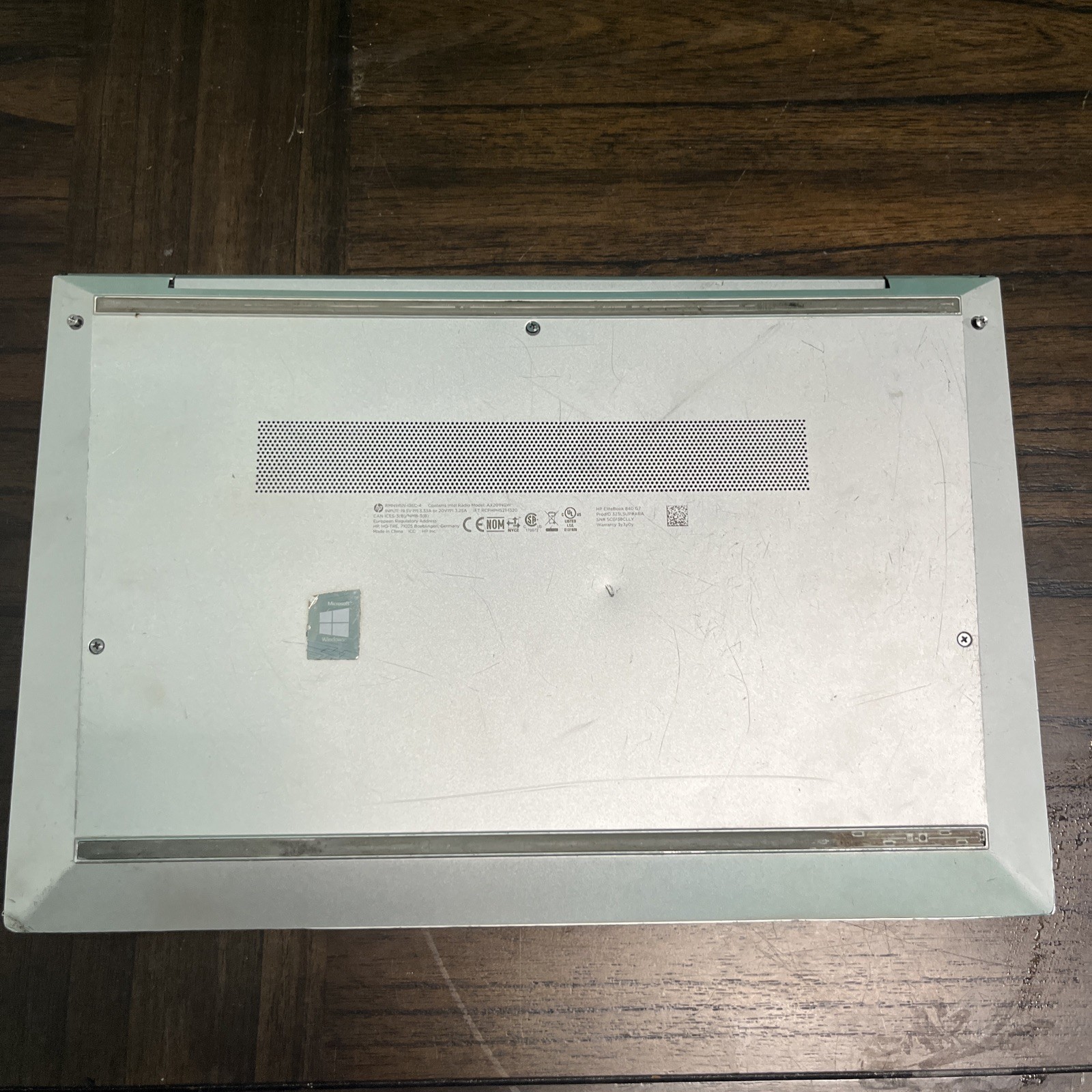 HP EliteBook 840 G7 14″ i7-10610U no ram or drive