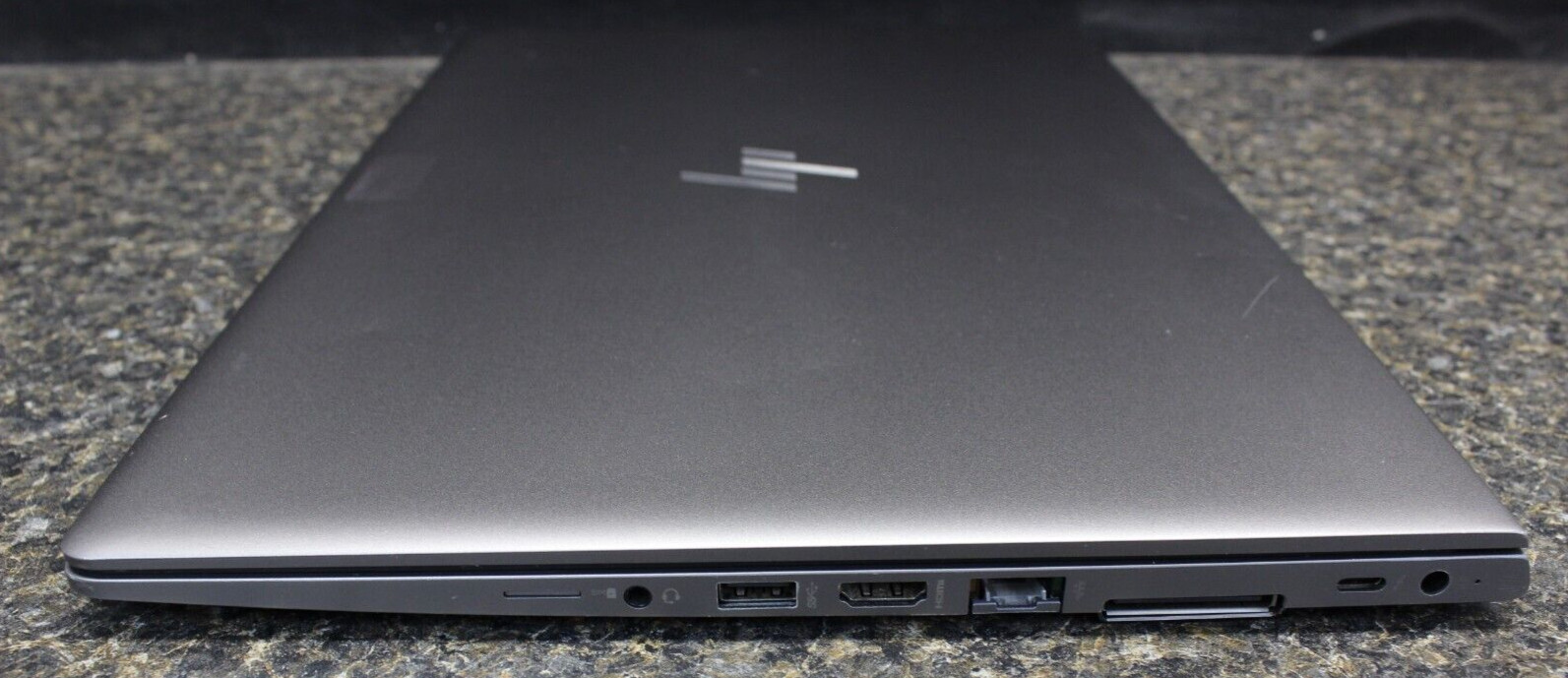 HP ZBook 15UG6 I5-8265U 256GB NvME 16GB DDR4 Win11Pro*See Descrip