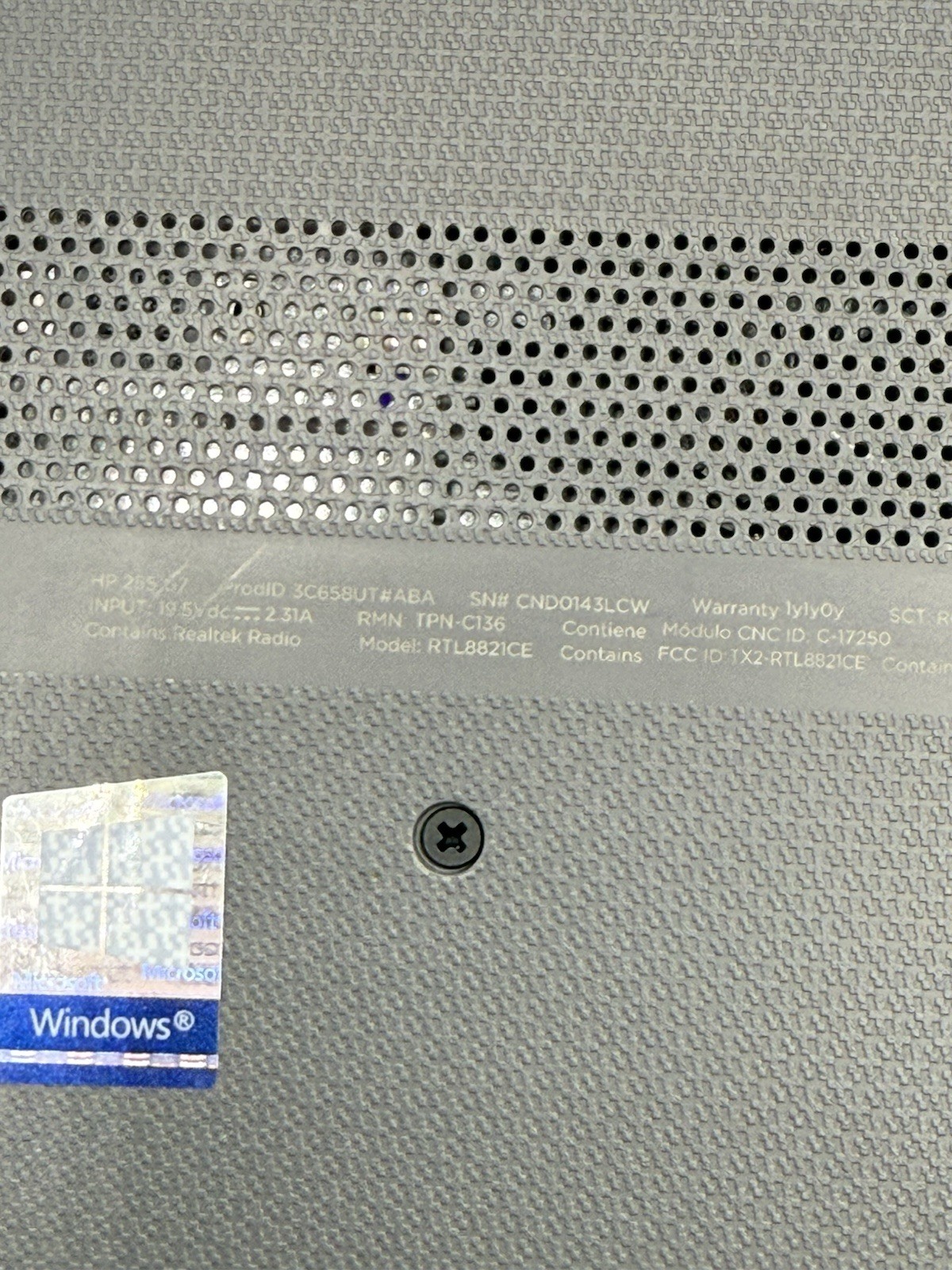 HP 255 G7 15.6” Laptop AMD A6-9225 8GB RAM 256GB SSD Win10P