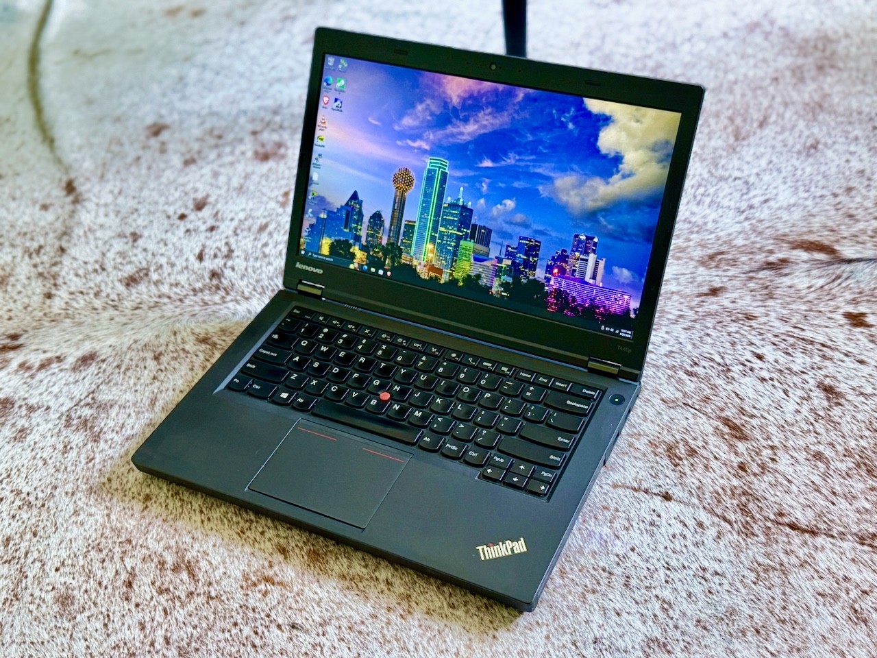 ThinkPad T440p i5-4300M, 12GB RAM, 1080p IPS Display, 480GB + 180GB SSD, 100Wh!