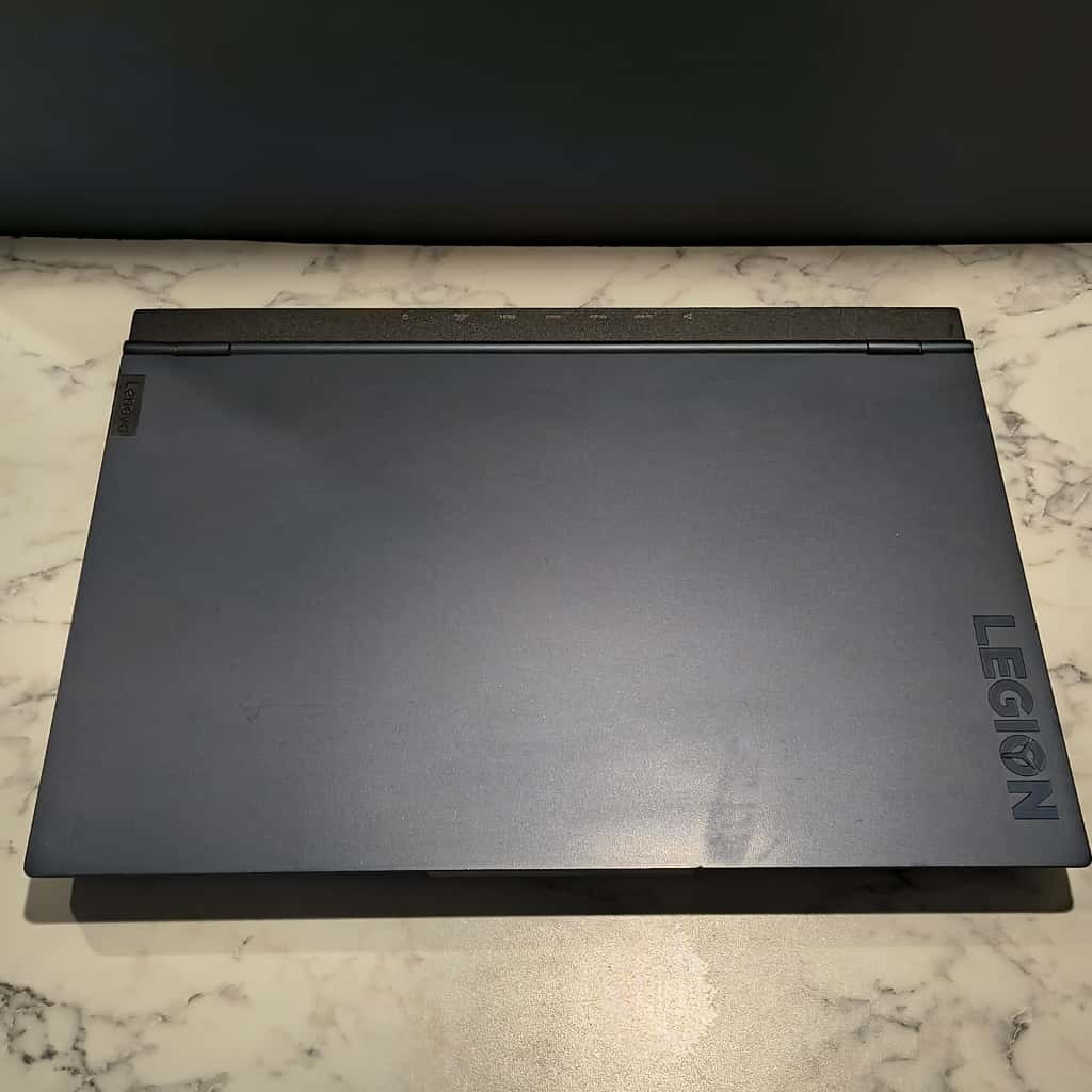 Lenovo Legion 5 15ACH6 – 16GB RAM – AMD Ryzen 7 5800H / Radeon, 3201 Mhz, 8 Core