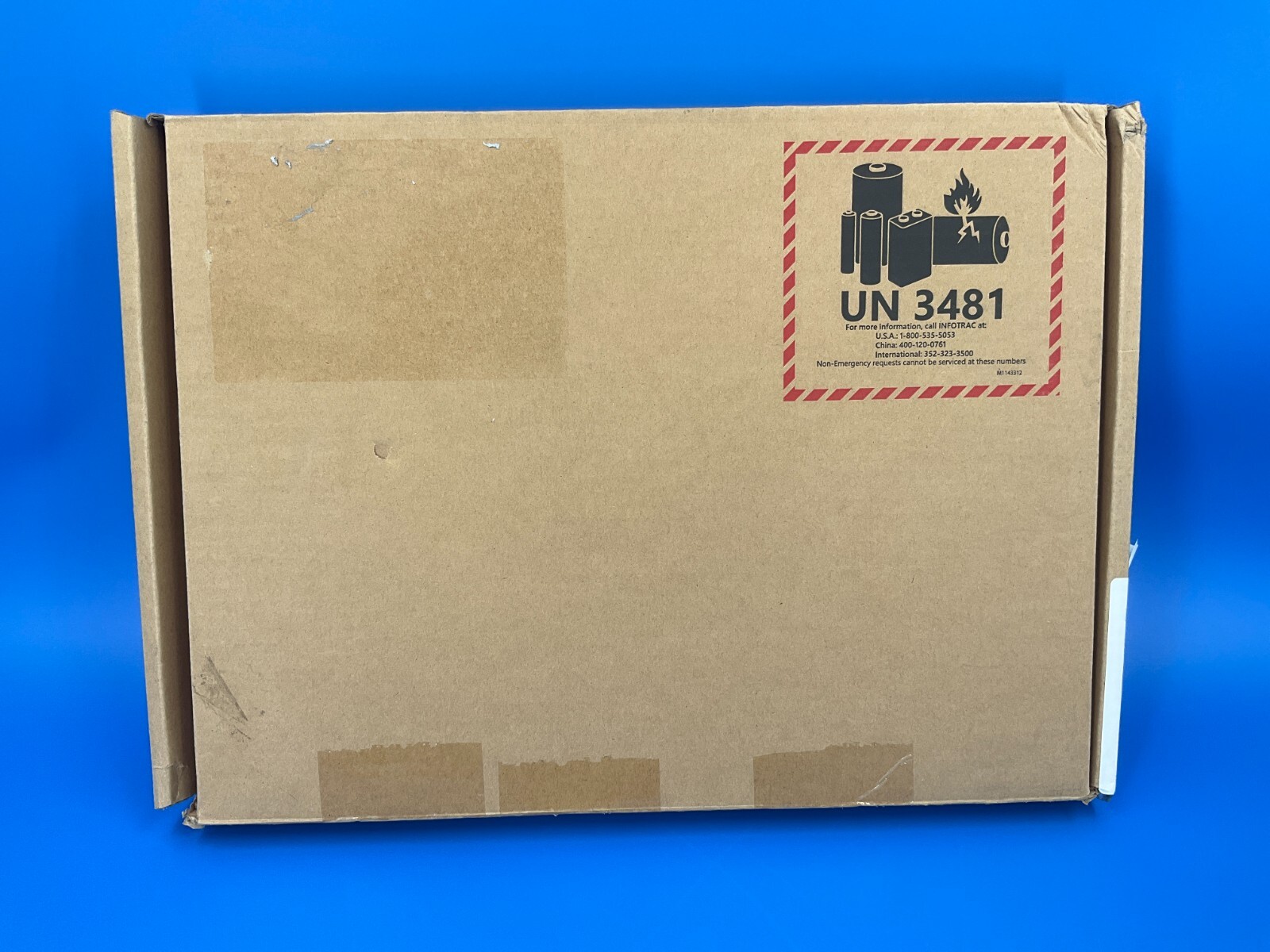 Microsoft Surface Laptop 4 R7-4980U 8GB 256GB 15T W10P Platinum 5V8-00001