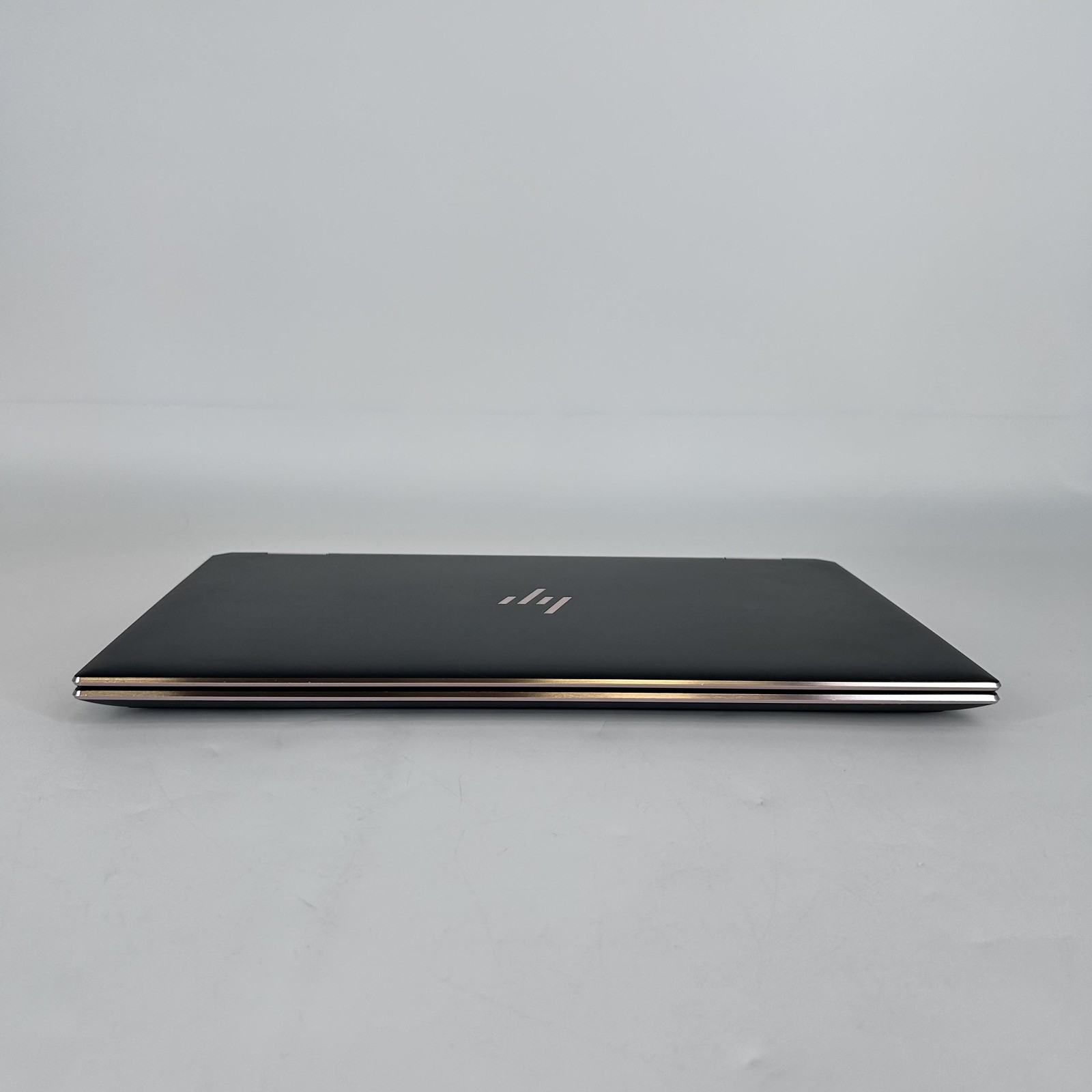HP Spectre 15 x360 4K TOUCH i7-10510U 1.80GHz 16GB 512GB SSD MX330 – FRAME GAP