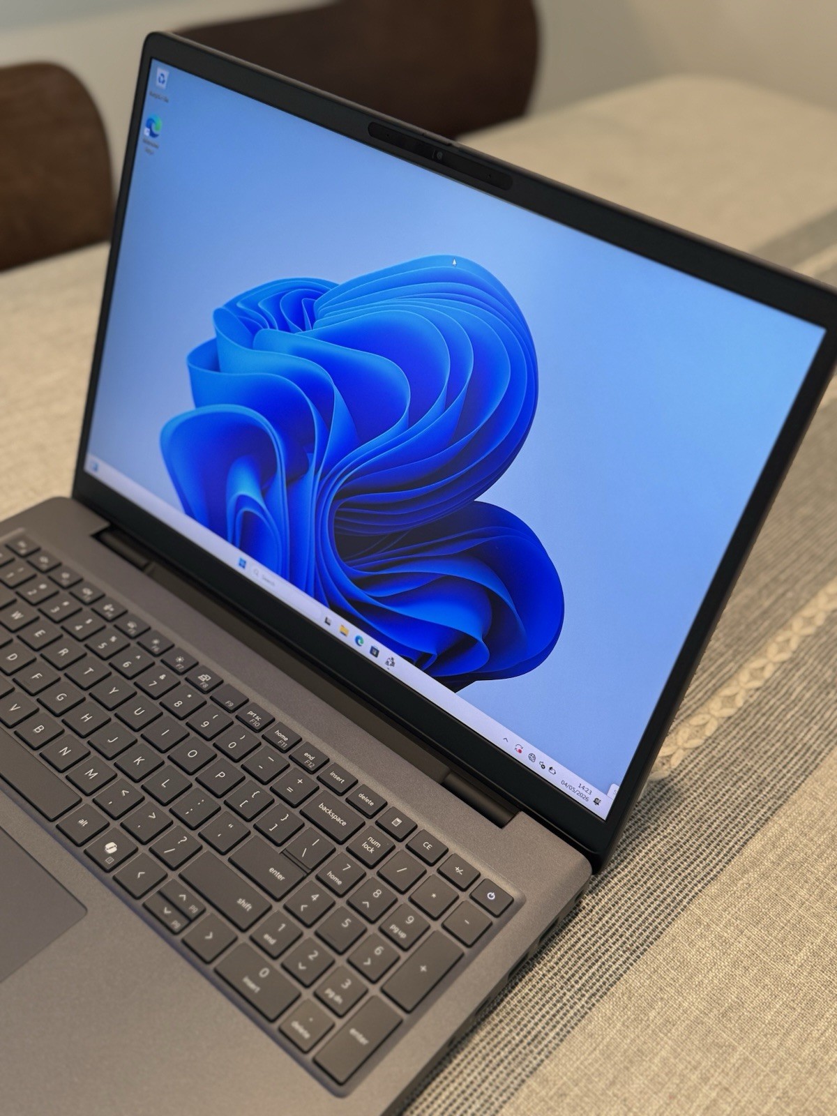 Dell Pro Max 16 Plus–Intel Ultra 9 285HX 64GB RAM RTX PRO 3000 2TB 120Hz