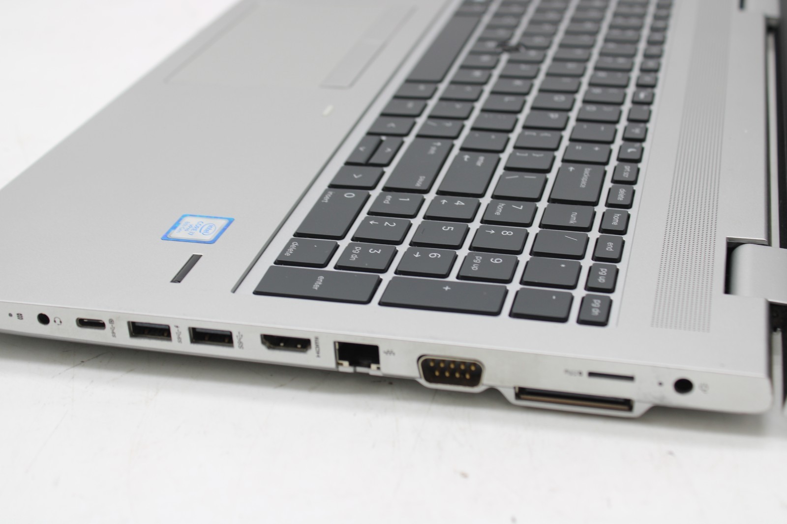 HP ProBook 650 G4- W11 Pro, 256GB NVMe, 16GB RAM, Intel Core i7-8850H – LOUD FAN