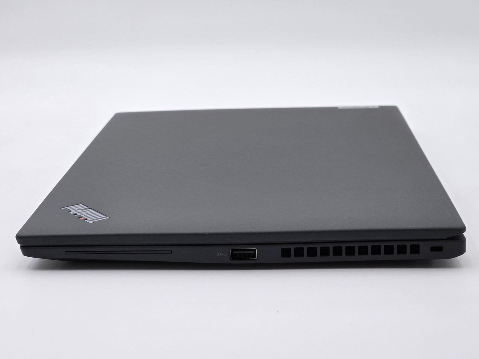 Lenovo ThinkPad T14s Gen 3 14″ FHD+ Touch RYZEN 5 6650U 16GB Palmrest *READ*