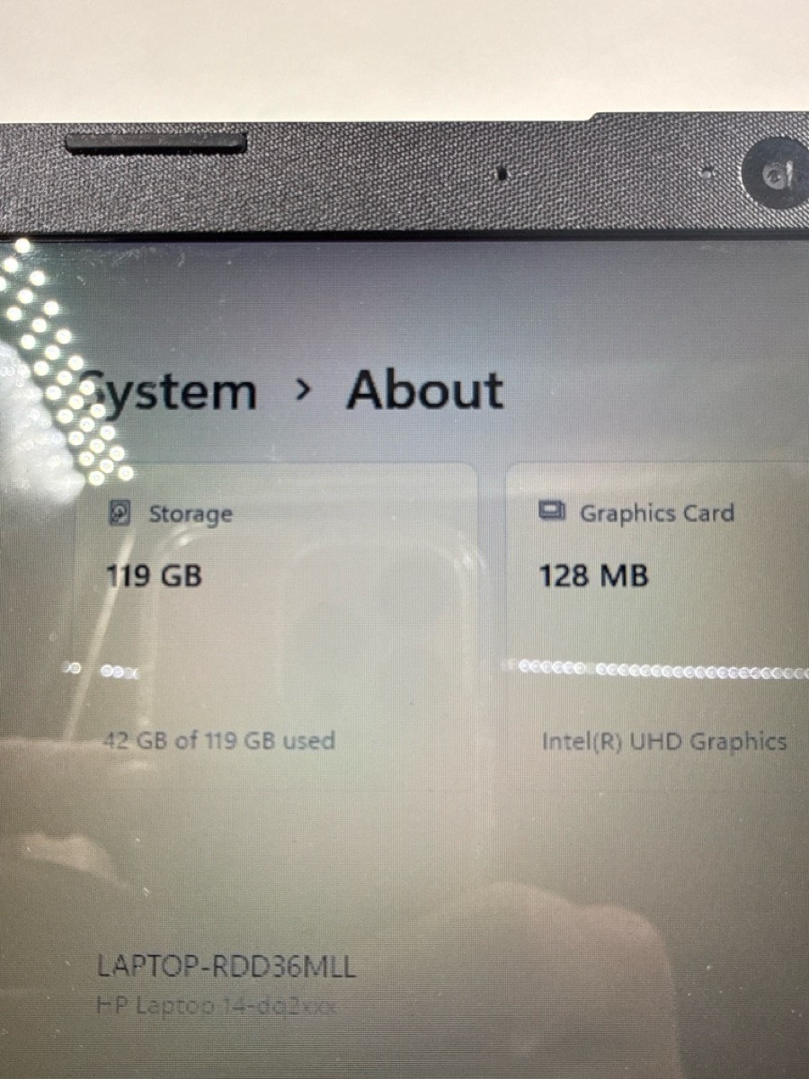 HP 14-DQ2XXX 14? Laptop Intel i3 1115G4 8GB RAM 119GB SSD Windows 11 (MI1075771)
