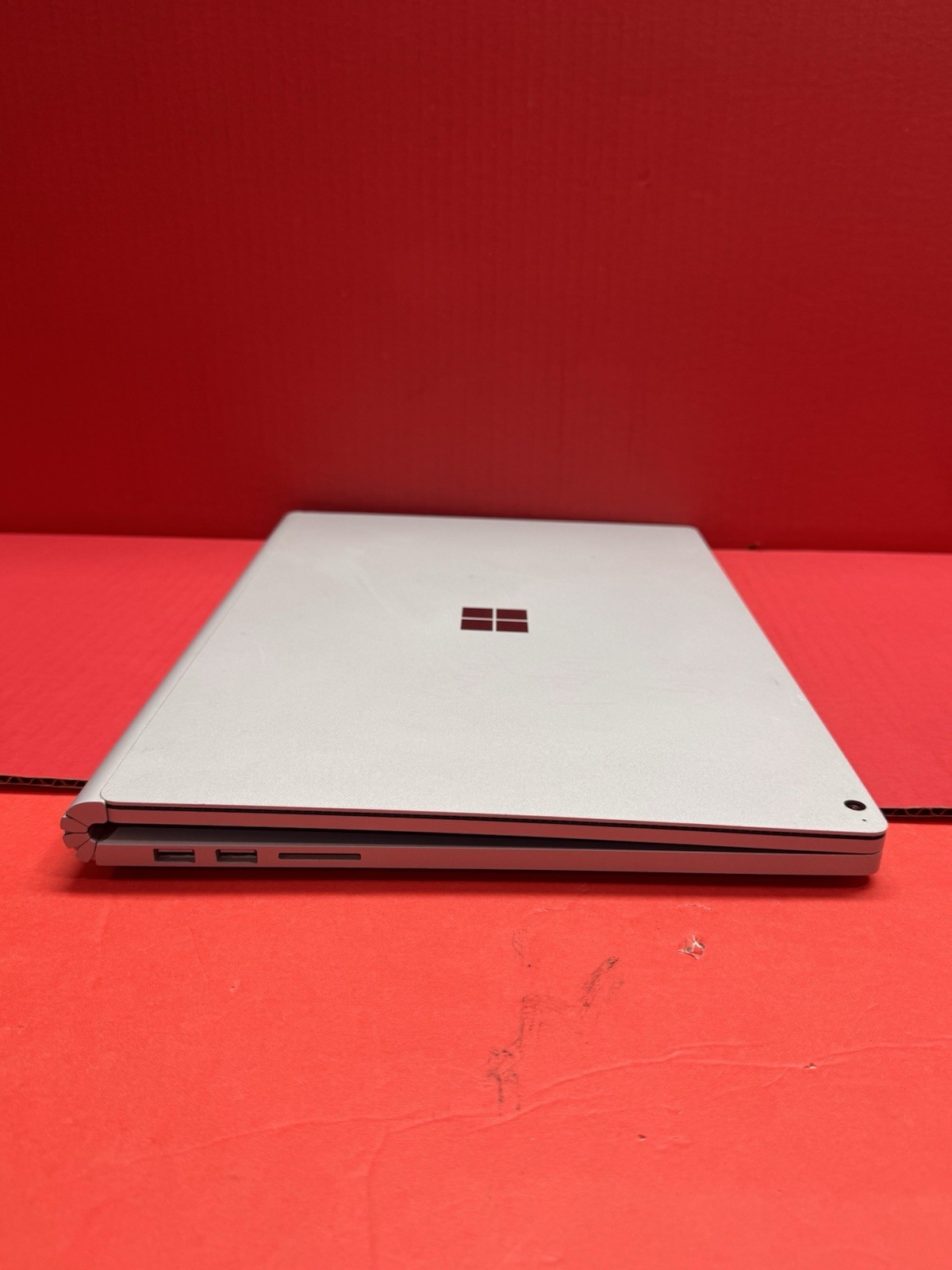 Microsoft Surface Book 3 15.5” 10th i7- 1.30GHz 16GB 256GB Windows 11pro