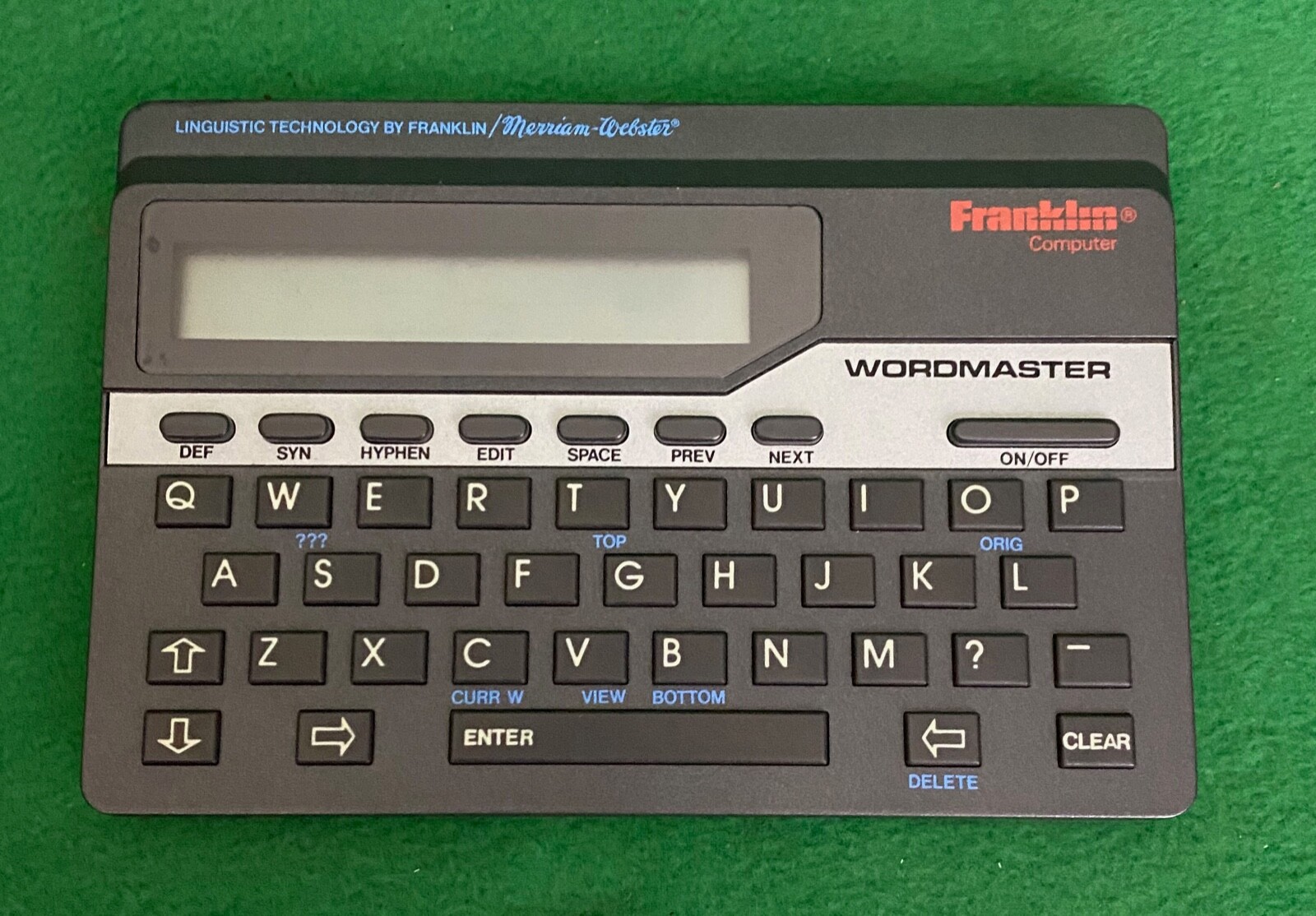 Samsung Chromebook X3303C12/Samsung DVD-L70 Portable DVD Player/Franklin Wordmas