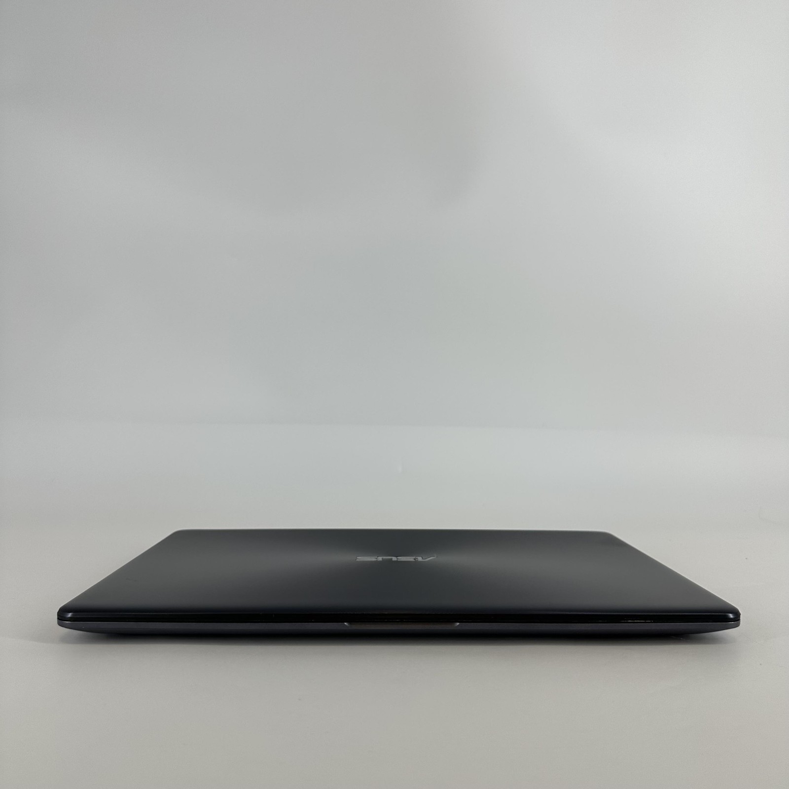 Asus Vivobook 15 Gray FHD i5-8250U 1.60GHz 8GB RAM 1TB HDD Very Good