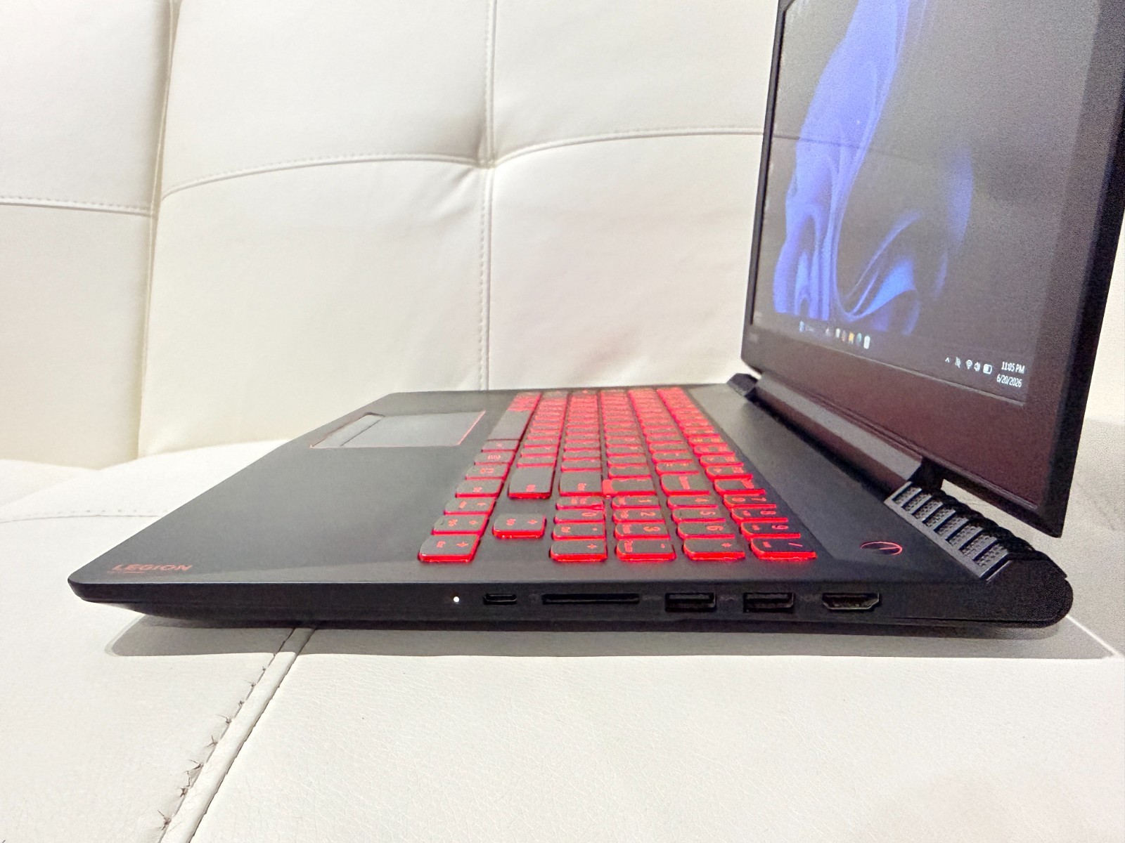 Lenovo Legion Y520 – Gaming Laptop – i7 – 1.25TB SSD + HDD GTX 1050ti W11