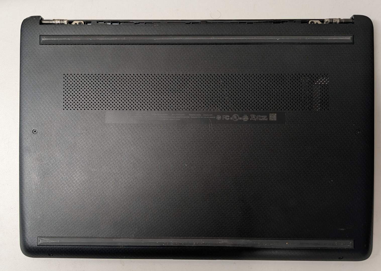 HP Laptop 14-FQ0013DX 14″ AMD Athlon Silver 3050U 8GB RAM 128GB NO OS READ