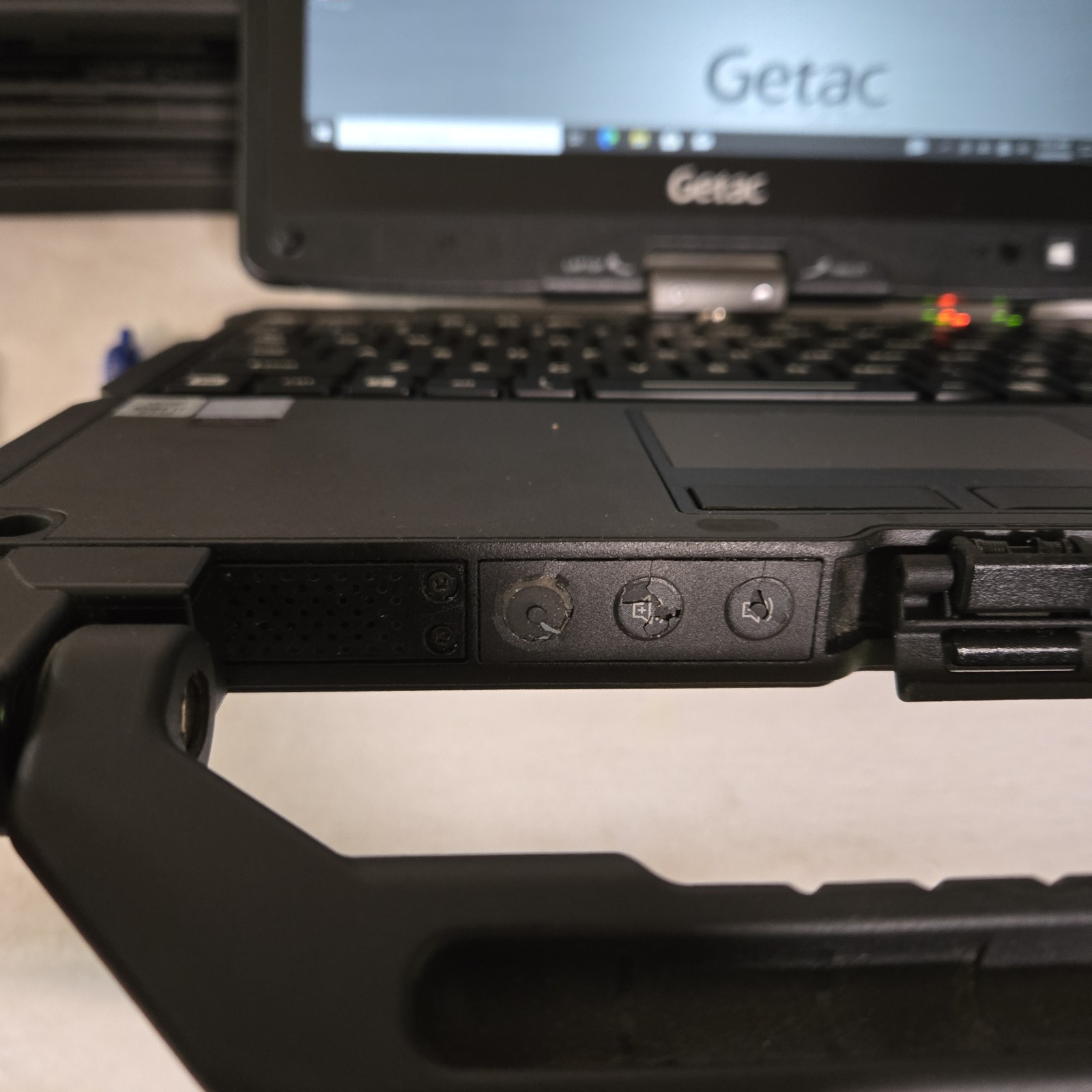 Getac V110 G6 Toughbook i7-10510U 1.8GHz 512GB SSD 16GB – GPS 4G Win11 – Grade B