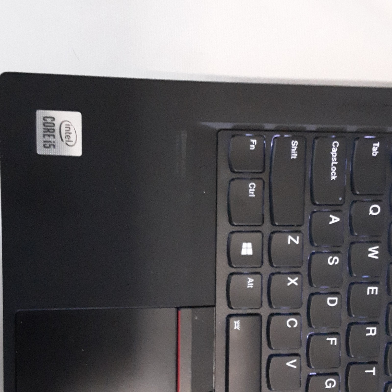 Lenovo ThinkPad 14″ i5-10210U 8GB 238GB SSD Win11 FHD Webcam Black