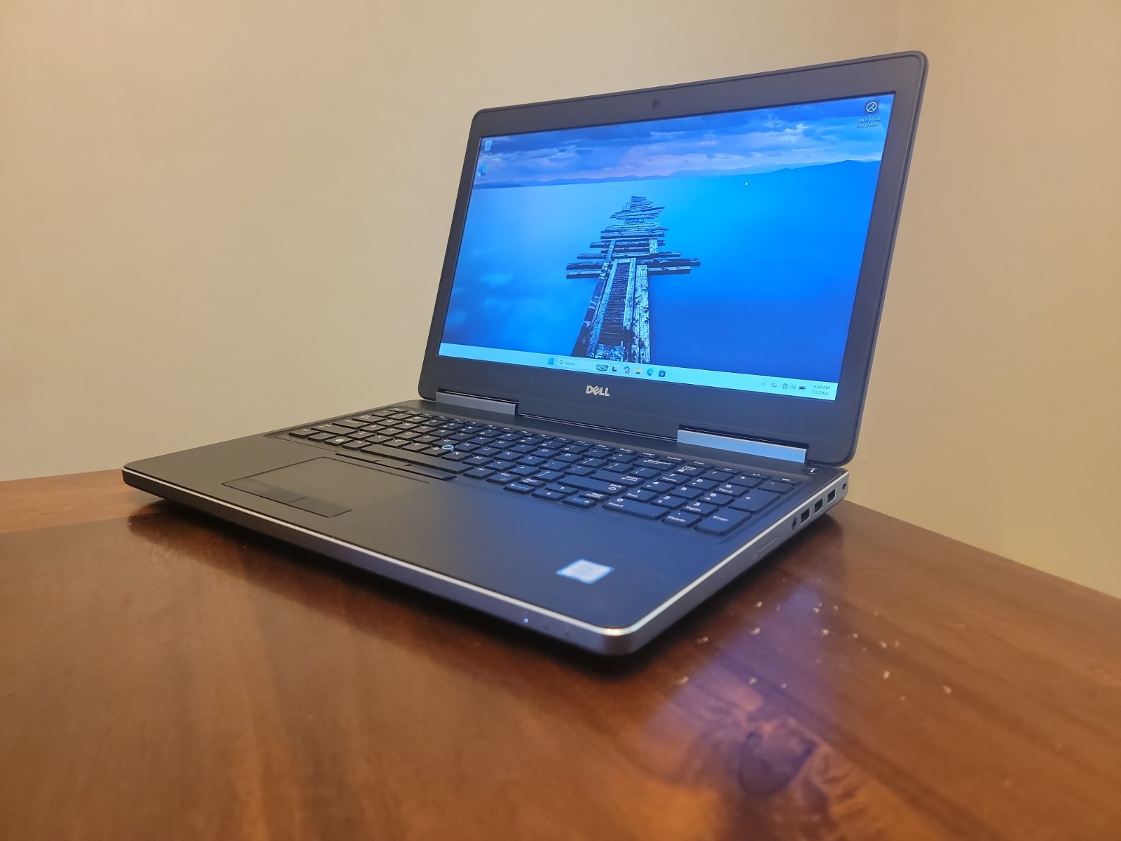 Dell Precision 7510 | i7-6920HQ | 32GB RAM | 256GB and 512GB Storage | Win11Pro